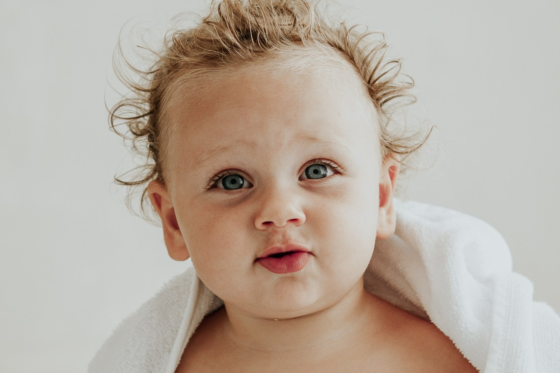 Smash Cake Noora. Fotografo di famiglia, neonati, maternity, ritratti, matrimoni, cerimonie, Rimini