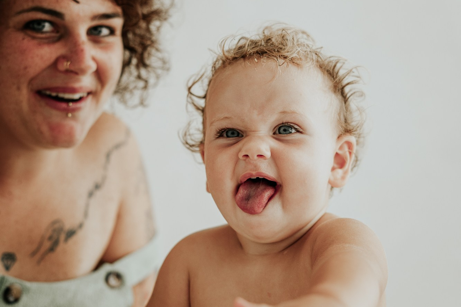 Smash Cake Noora. Fotografo di famiglia, neonati, maternity, ritratti, matrimoni, cerimonie, Rimini