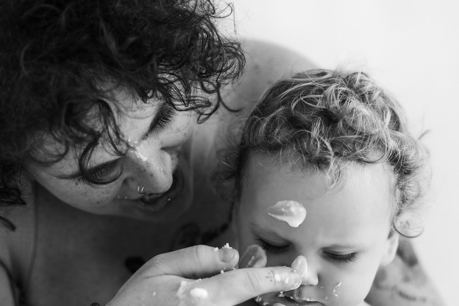 Smash Cake Noora. Fotografo di famiglia, neonati, maternity, ritratti, matrimoni, cerimonie, Rimini