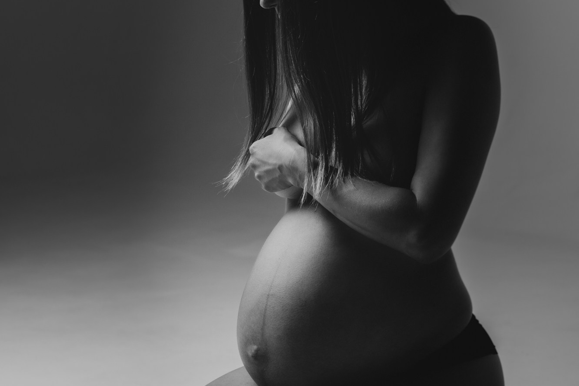 Maternity. Fotografo di famiglia, neonati, maternity, ritratti, matrimoni, cerimonie, Rimini