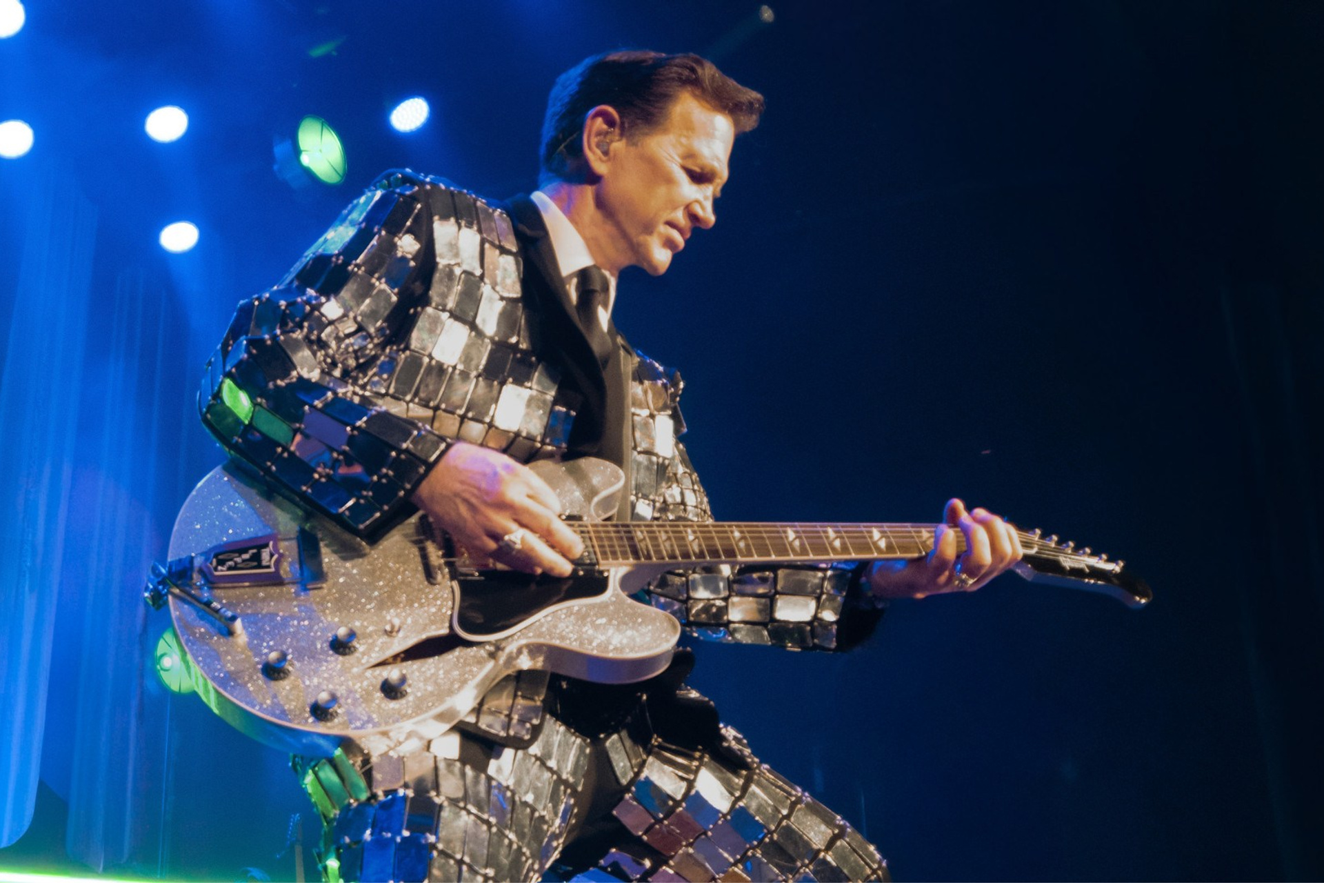 Movistar Plus+ анонсировал премьеру документального фильма о последних годах жизни Дэвида Боуи — «David Bowie: el último acto» | FOTKAI