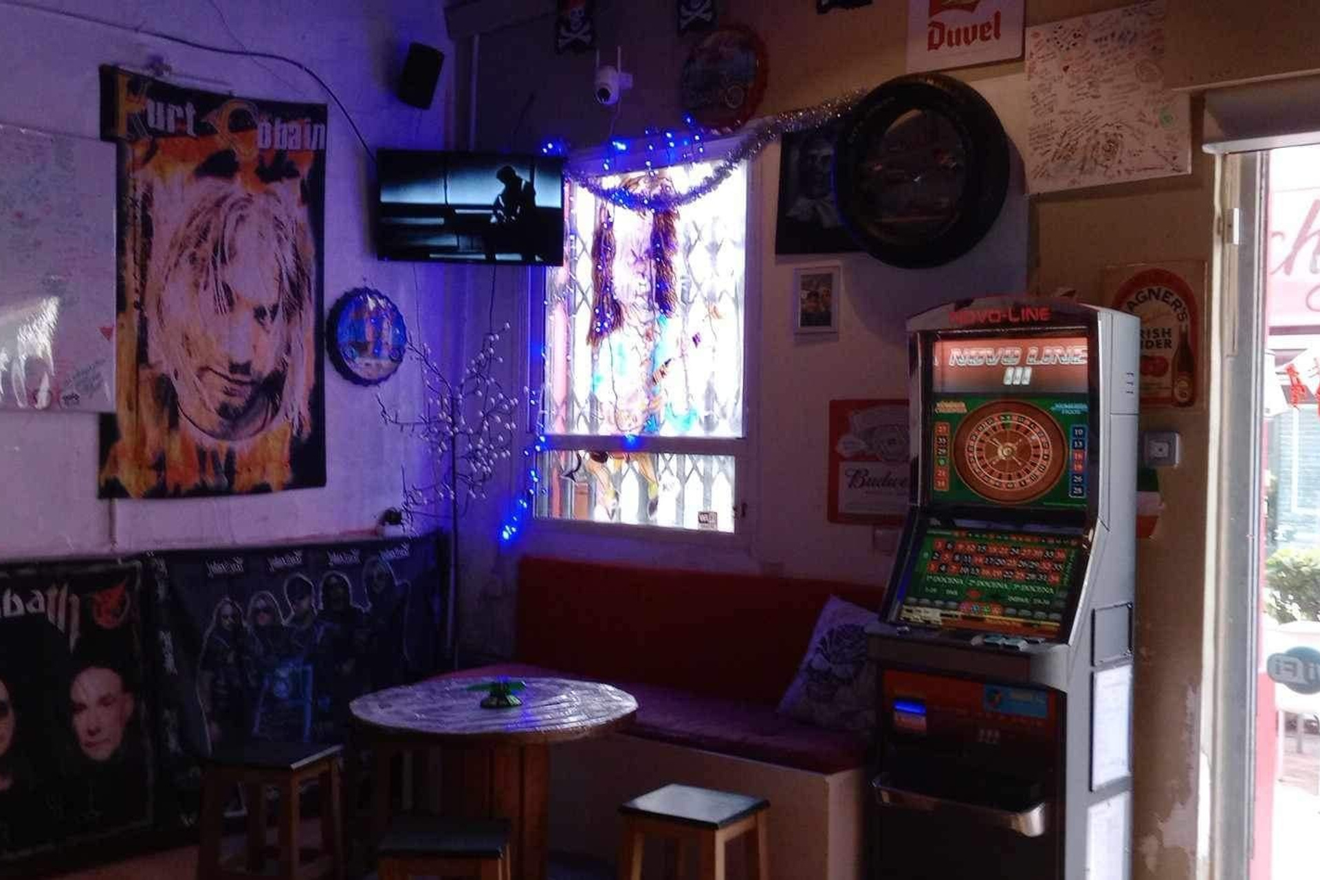 Где отдохнуть в Торревьехе — лучшие бары, клубы и концертные залы | FOTKAI