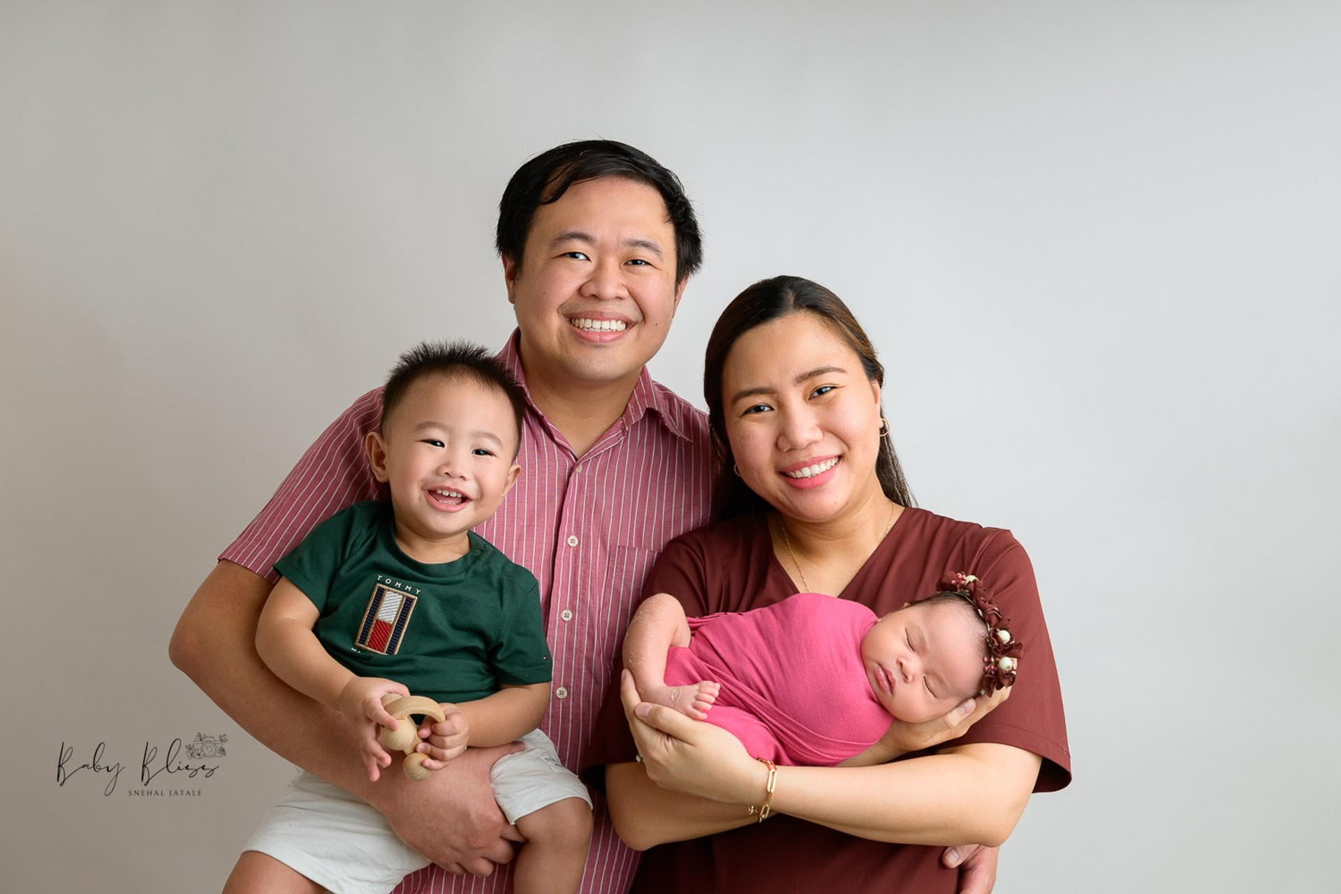 Blog. Best Newborn photography Doha Qatar | Home service available | Book now