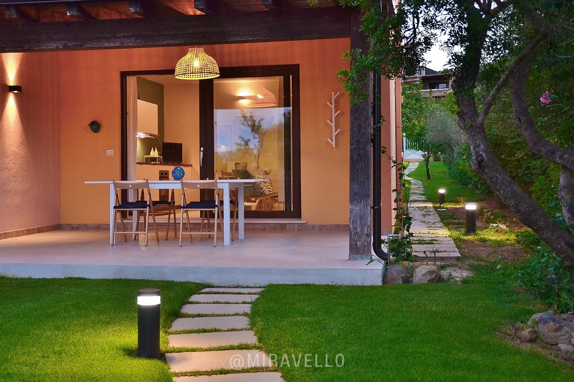 Villetta Con Giardino