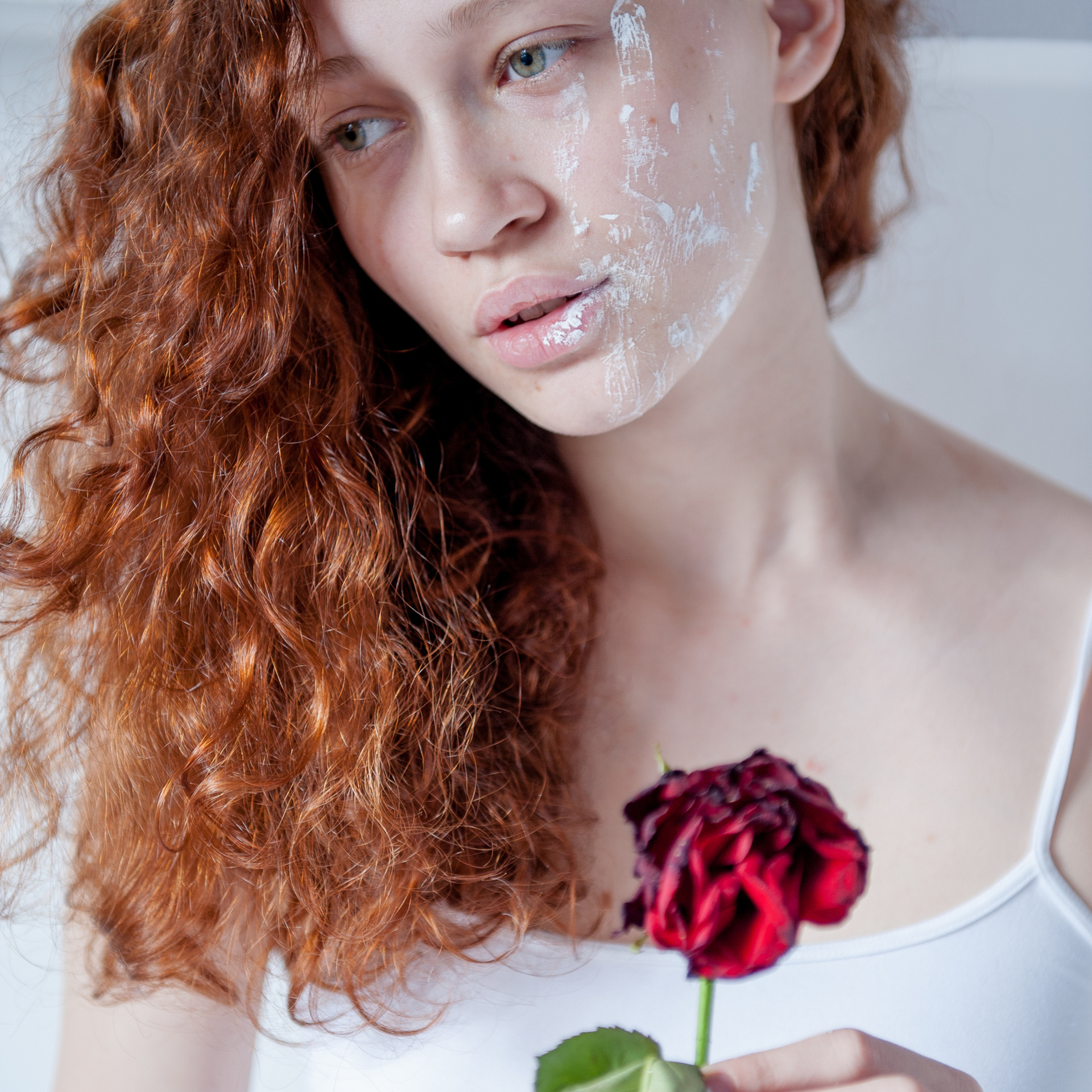 W h i t e. Photographer in Israel Luba Ternavskaya