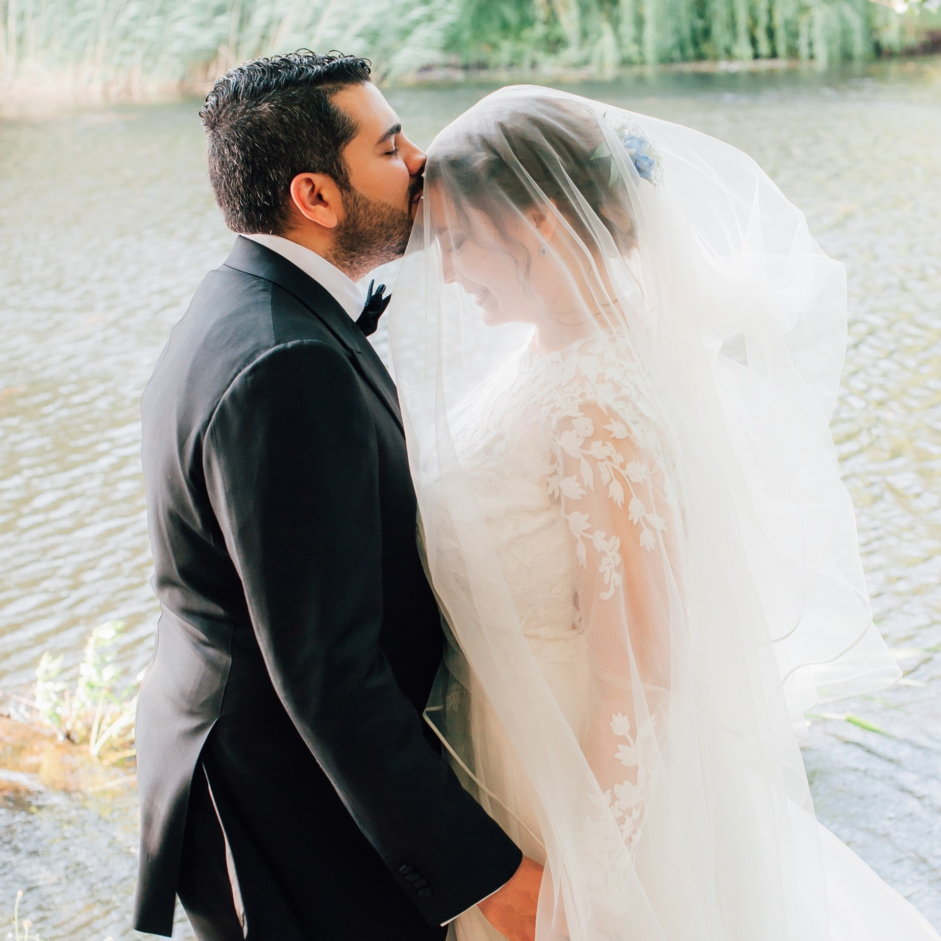 Reviews. Elegant Wedding Photography