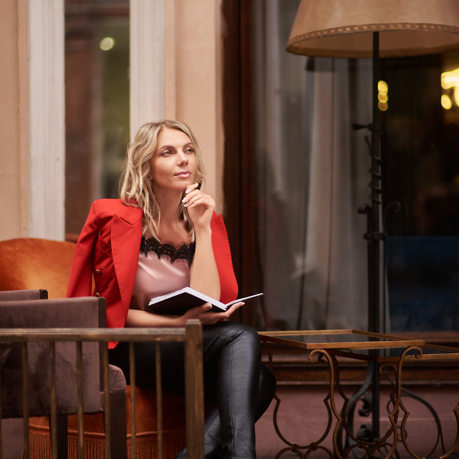 Feedback. Svadobný fotograf Viedeň, Bratislava, Európa | Elegantný, nadčasový, emotívny