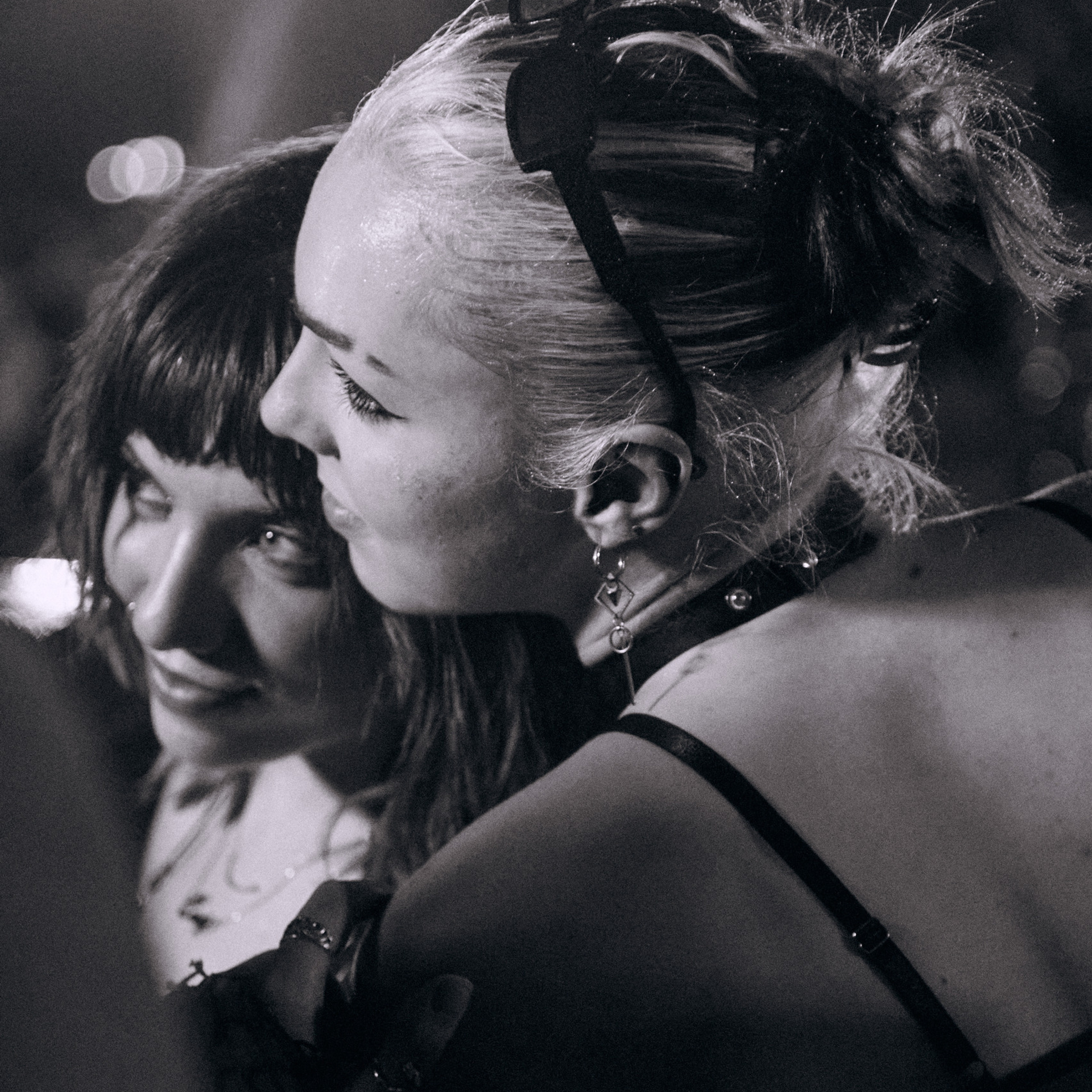 Reviews. Fashion and portrait photographer Inga Makeyeva