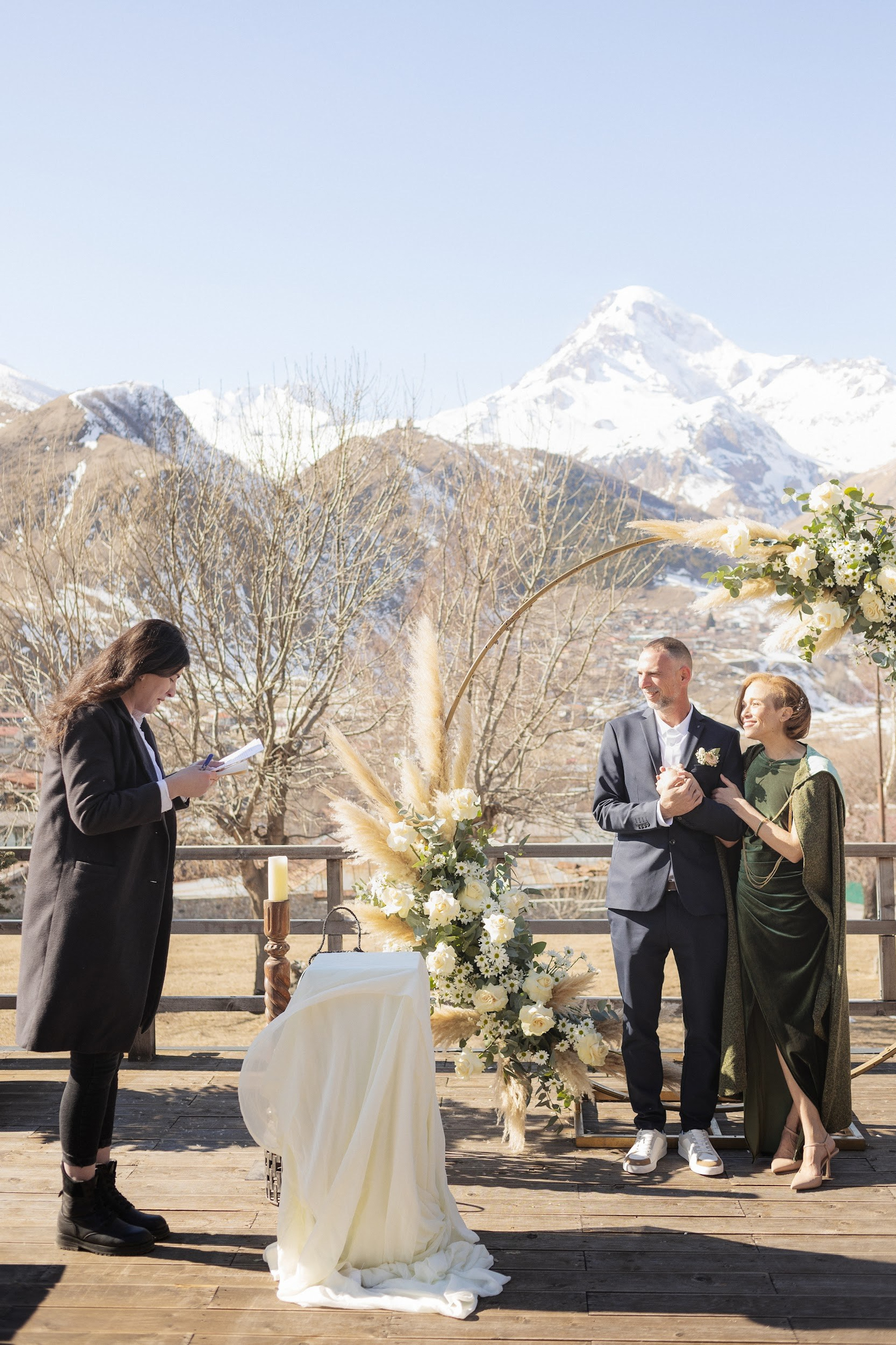 Wedding in Mountains Rami & Melanie May 16, 2024. Арт Ивент Студио — Самое рейтинговое свадебное агентство в Грузии
