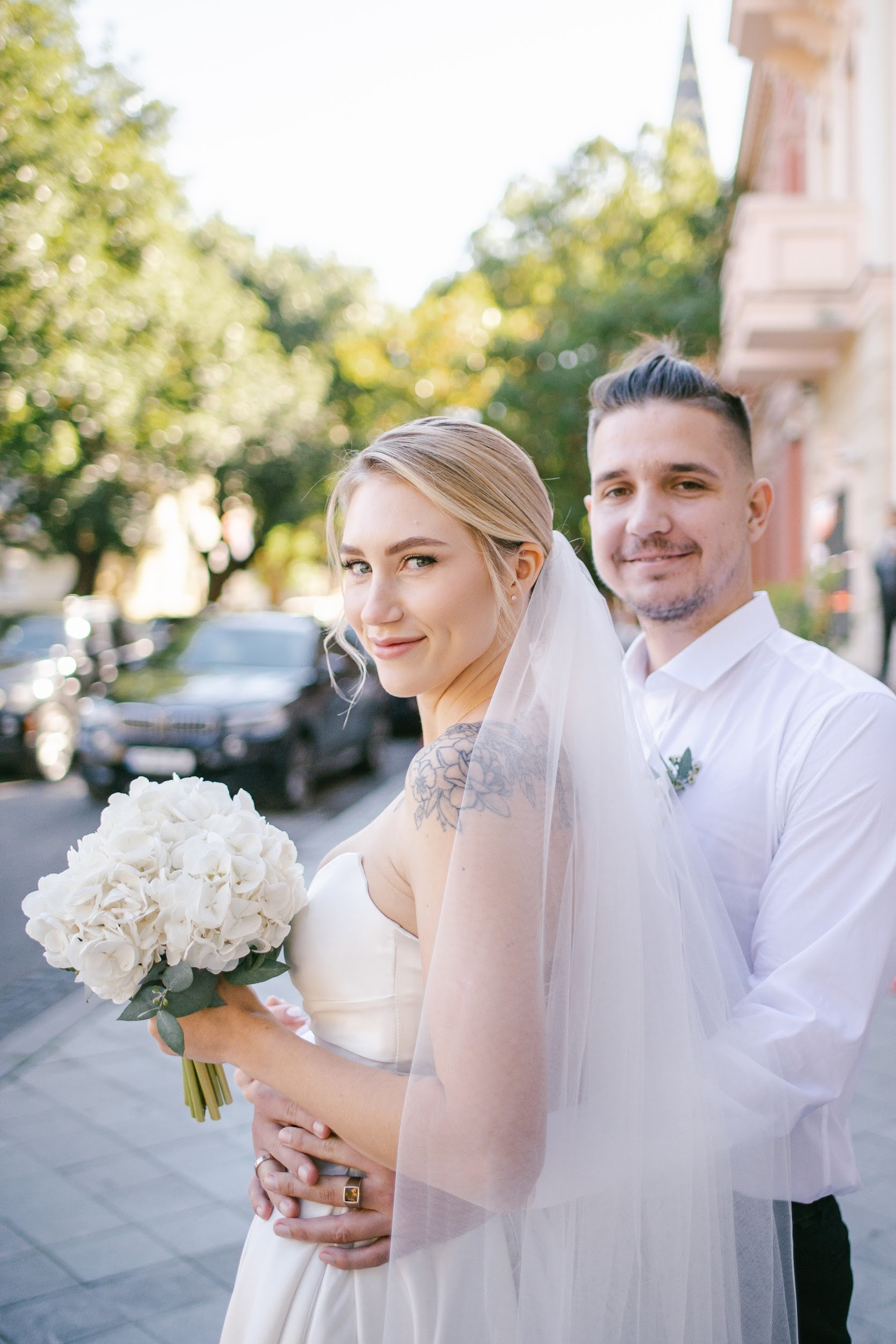 Wedding in Batumi for foreigners — Papers in 9 hours, Ceremony and Photographer. Арт Ивент Студио — Самое рейтинговое свадебное агентство в Грузии