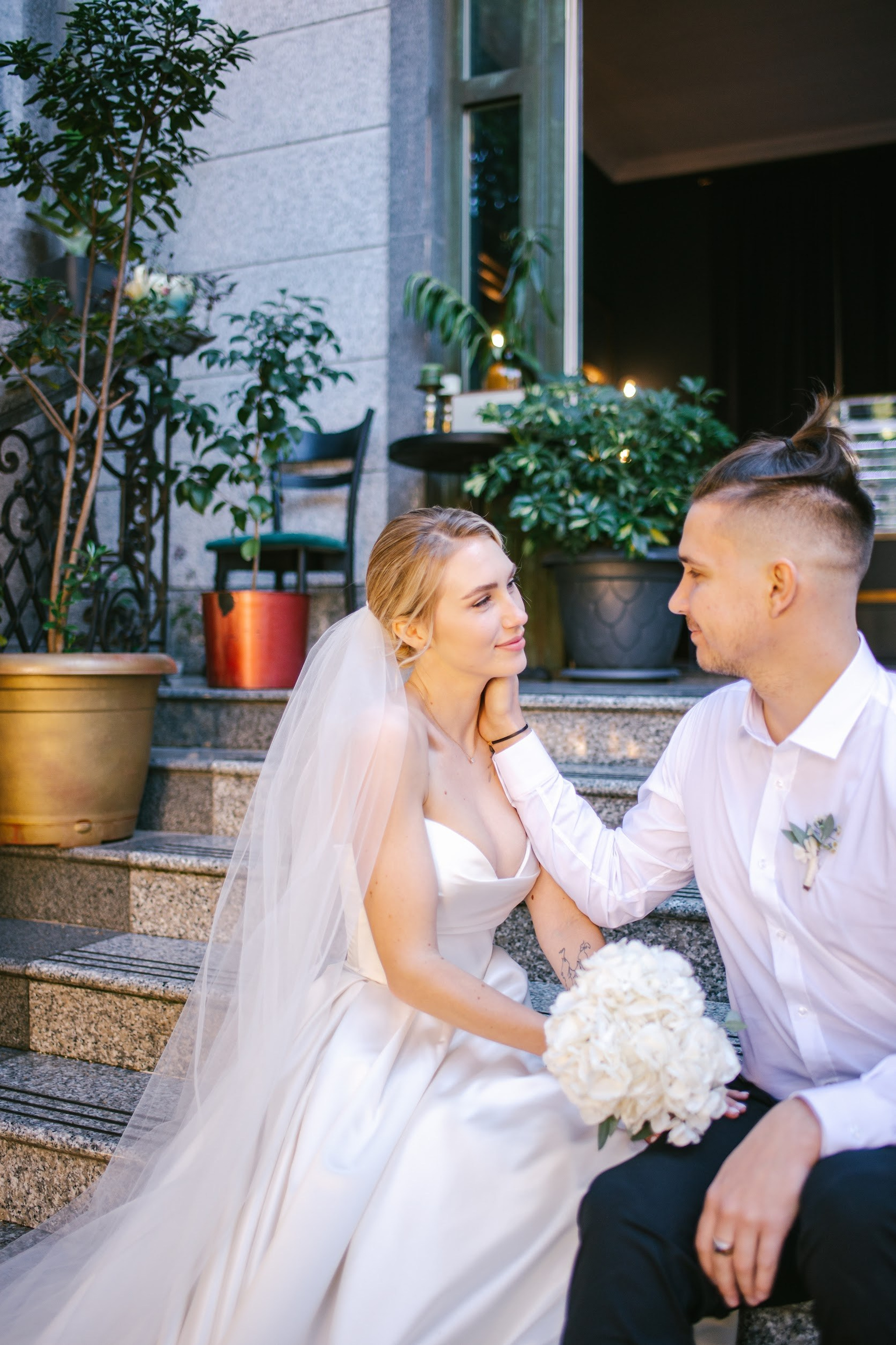 Wedding in Batumi for foreigners — Papers in 9 hours, Ceremony and Photographer. Арт Ивент Студио — Самое рейтинговое свадебное агентство в Грузии