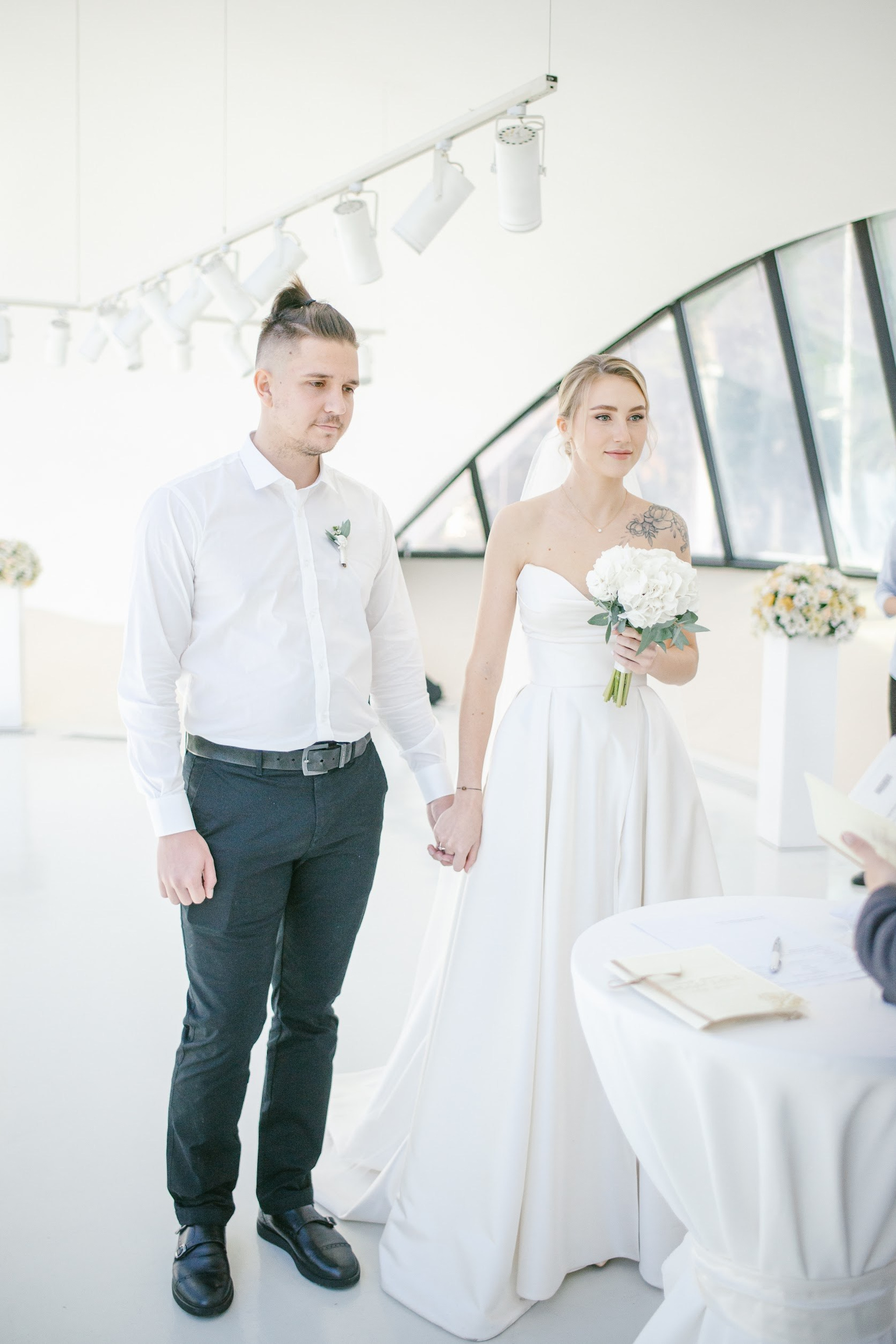 Wedding in Batumi for foreigners — Papers in 9 hours, Ceremony and Photographer. Арт Ивент Студио — Самое рейтинговое свадебное агентство в Грузии