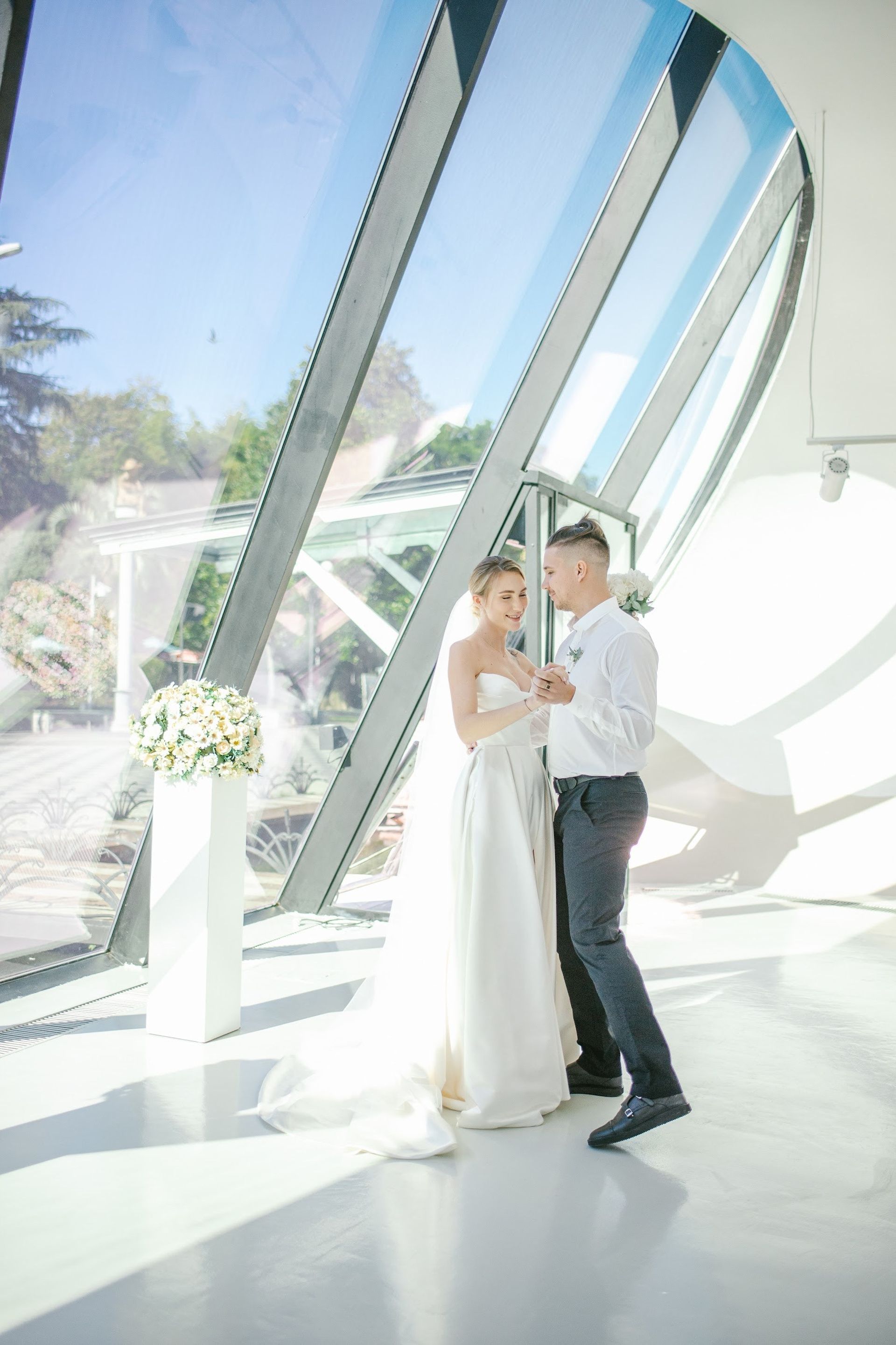 Wedding in Batumi for foreigners — Papers in 9 hours, Ceremony and Photographer. Арт Ивент Студио — Самое рейтинговое свадебное агентство в Грузии