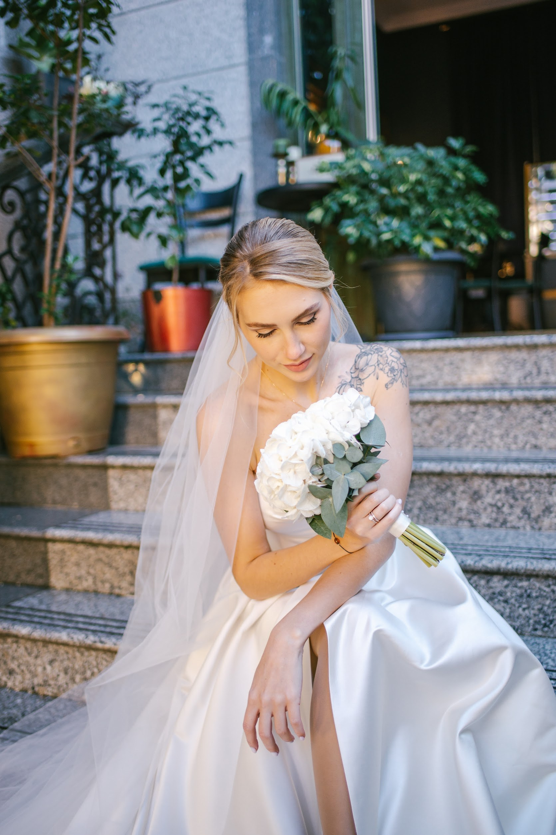 Wedding in Batumi for foreigners — Papers in 9 hours, Ceremony and Photographer. Арт Ивент Студио — Самое рейтинговое свадебное агентство в Грузии