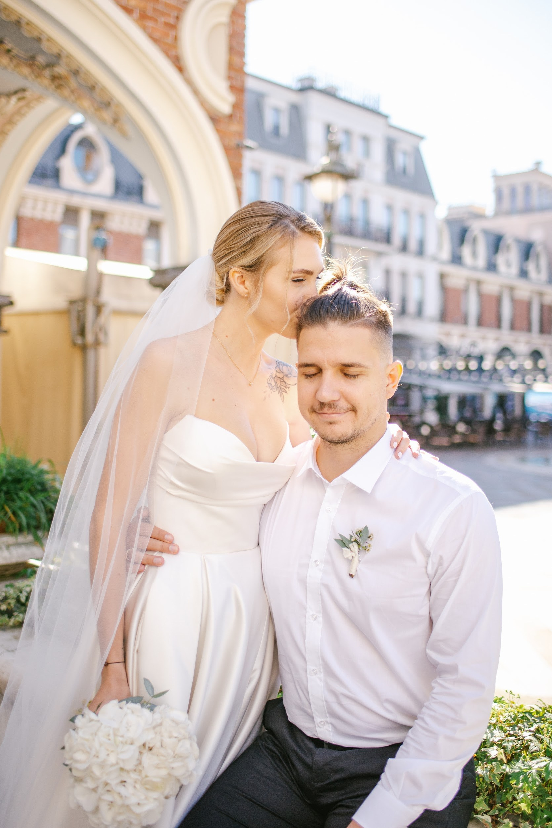 Wedding in Batumi for foreigners — Papers in 9 hours, Ceremony and Photographer. Арт Ивент Студио — Самое рейтинговое свадебное агентство в Грузии