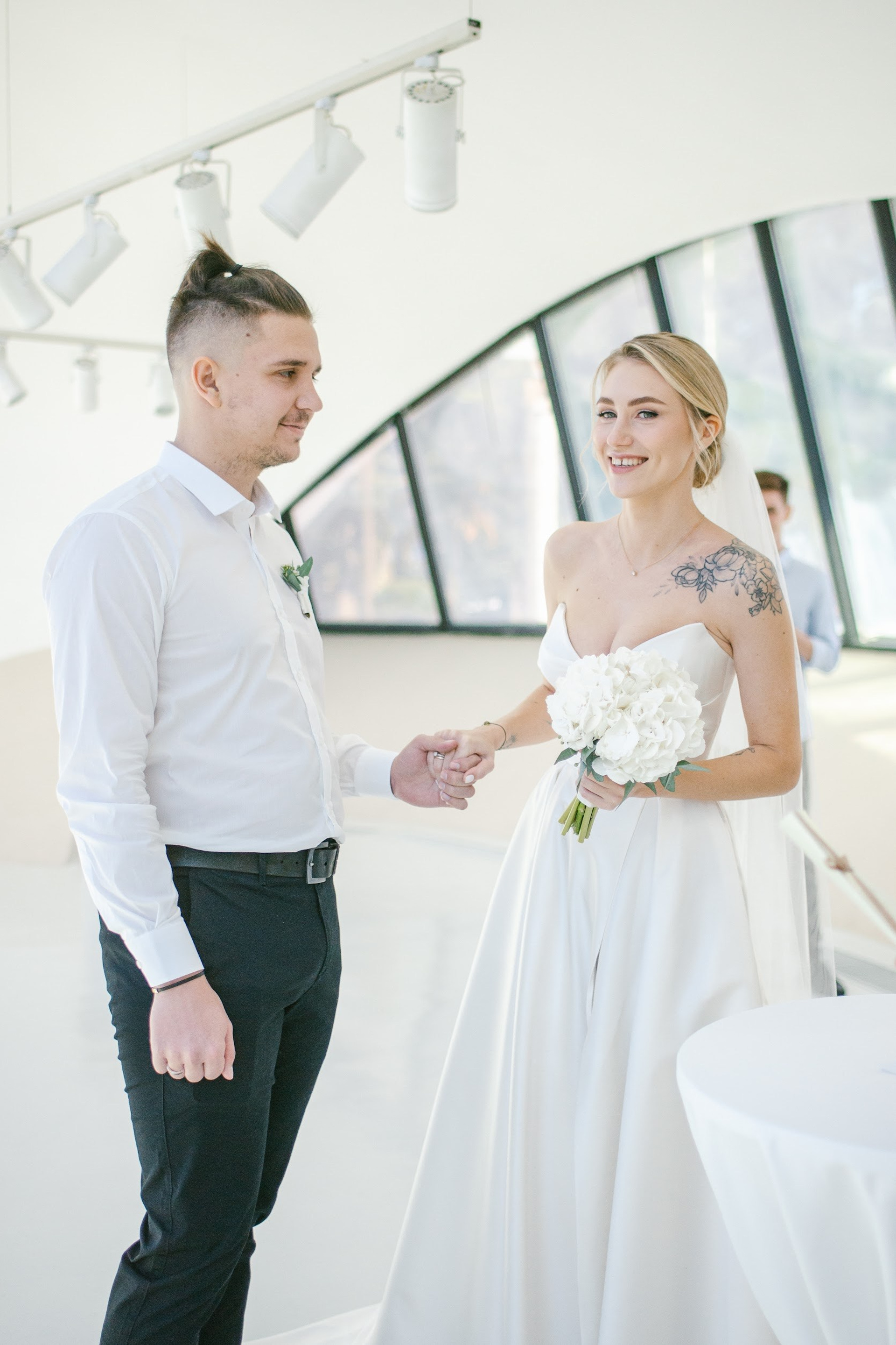 Wedding in Batumi for foreigners — Papers in 9 hours, Ceremony and Photographer. Арт Ивент Студио — Самое рейтинговое свадебное агентство в Грузии