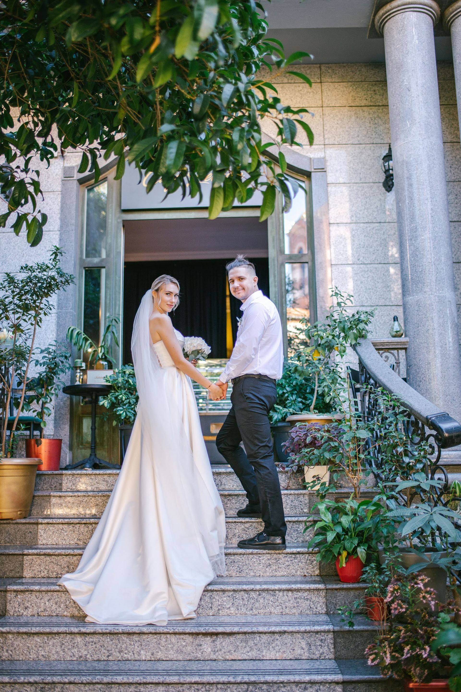 Wedding in Batumi for foreigners — Papers in 9 hours, Ceremony and Photographer. Арт Ивент Студио — Самое рейтинговое свадебное агентство в Грузии