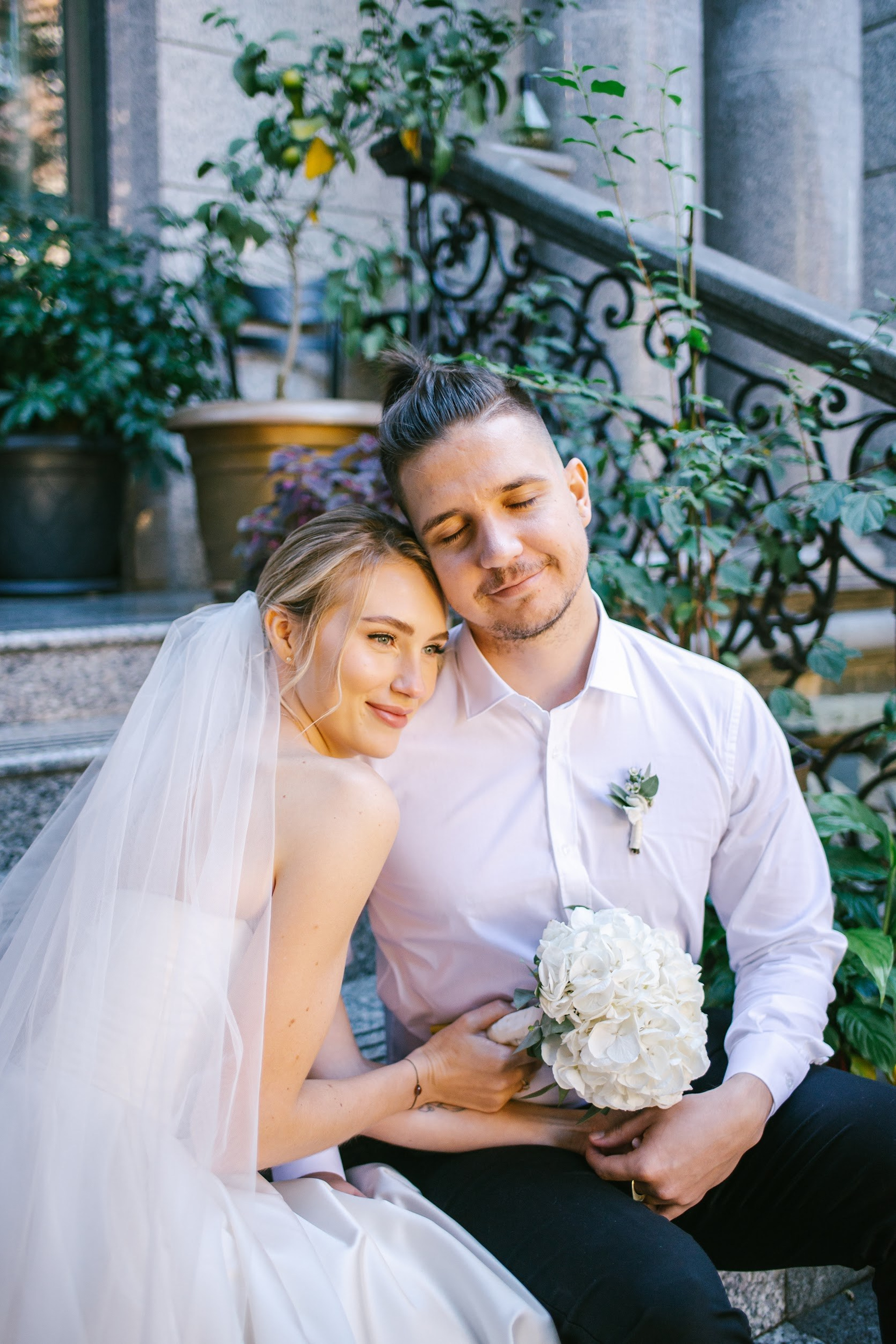 Wedding in Batumi for foreigners — Papers in 9 hours, Ceremony and Photographer. Арт Ивент Студио — Самое рейтинговое свадебное агентство в Грузии