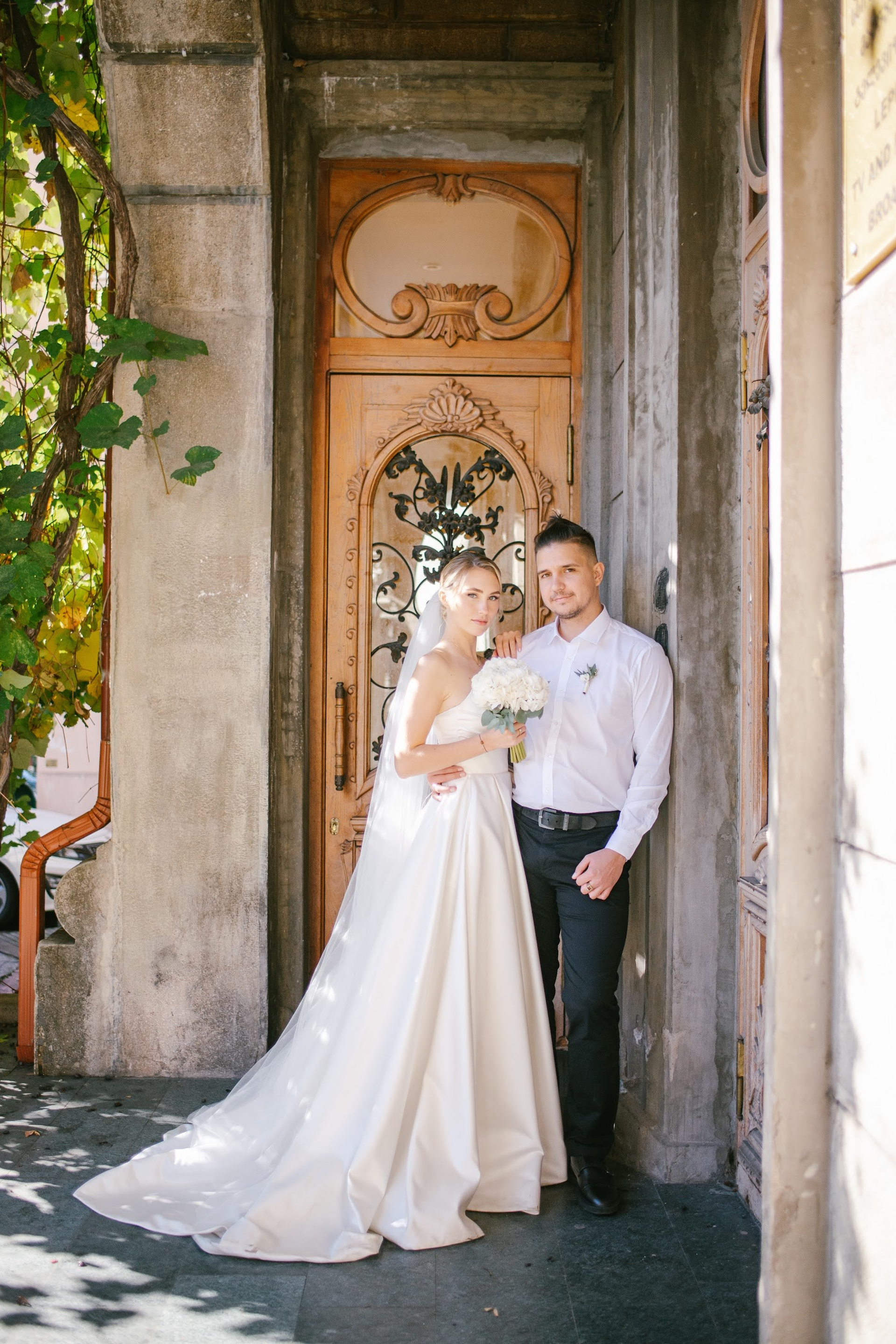 Wedding in Batumi for foreigners — Papers in 9 hours, Ceremony and Photographer. Арт Ивент Студио — Самое рейтинговое свадебное агентство в Грузии