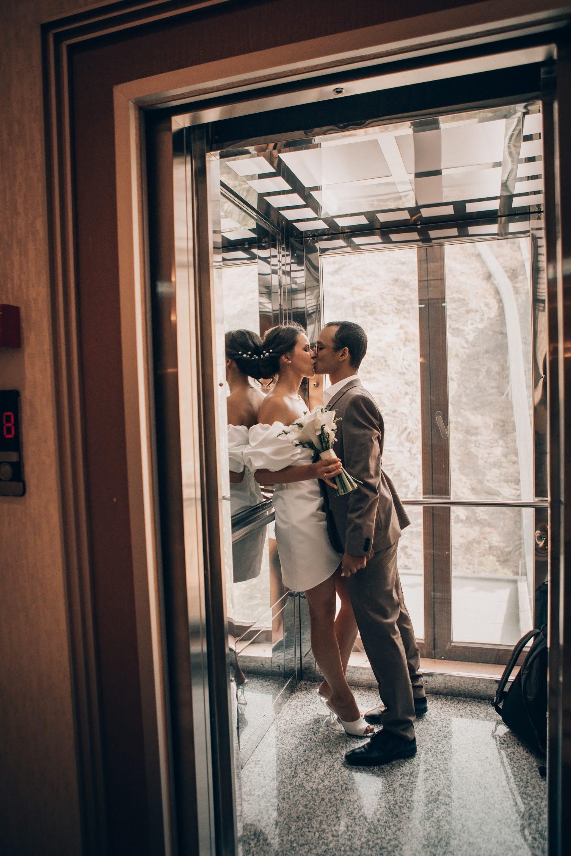 Civil Marriage in Tbilisi, Georgia. Арт Ивент Студио — Самое рейтинговое свадебное агентство в Грузии