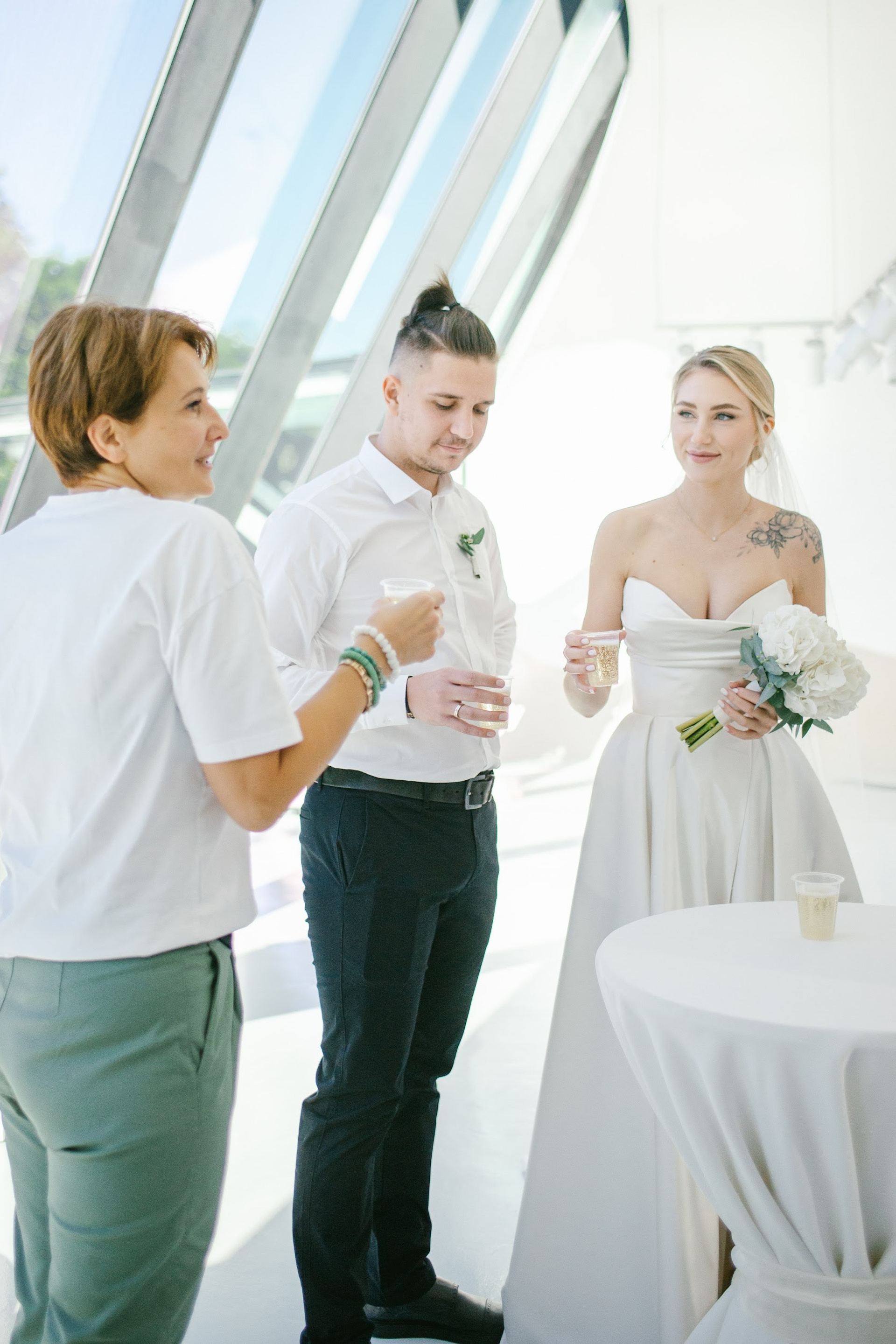 Wedding in Batumi for foreigners — Papers in 9 hours, Ceremony and Photographer. Арт Ивент Студио — Самое рейтинговое свадебное агентство в Грузии