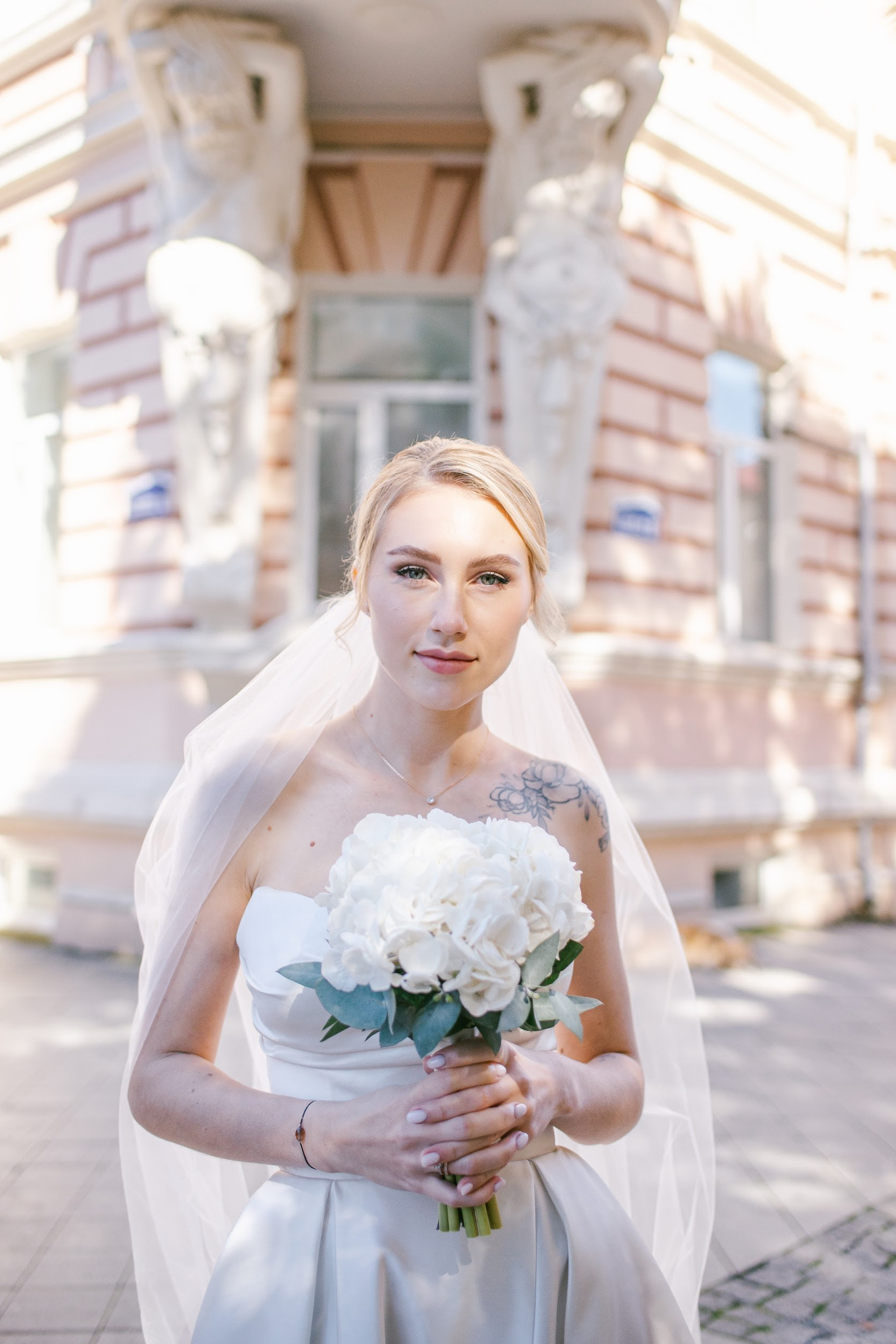 Wedding in Batumi for foreigners — Papers in 9 hours, Ceremony and Photographer. Арт Ивент Студио — Самое рейтинговое свадебное агентство в Грузии