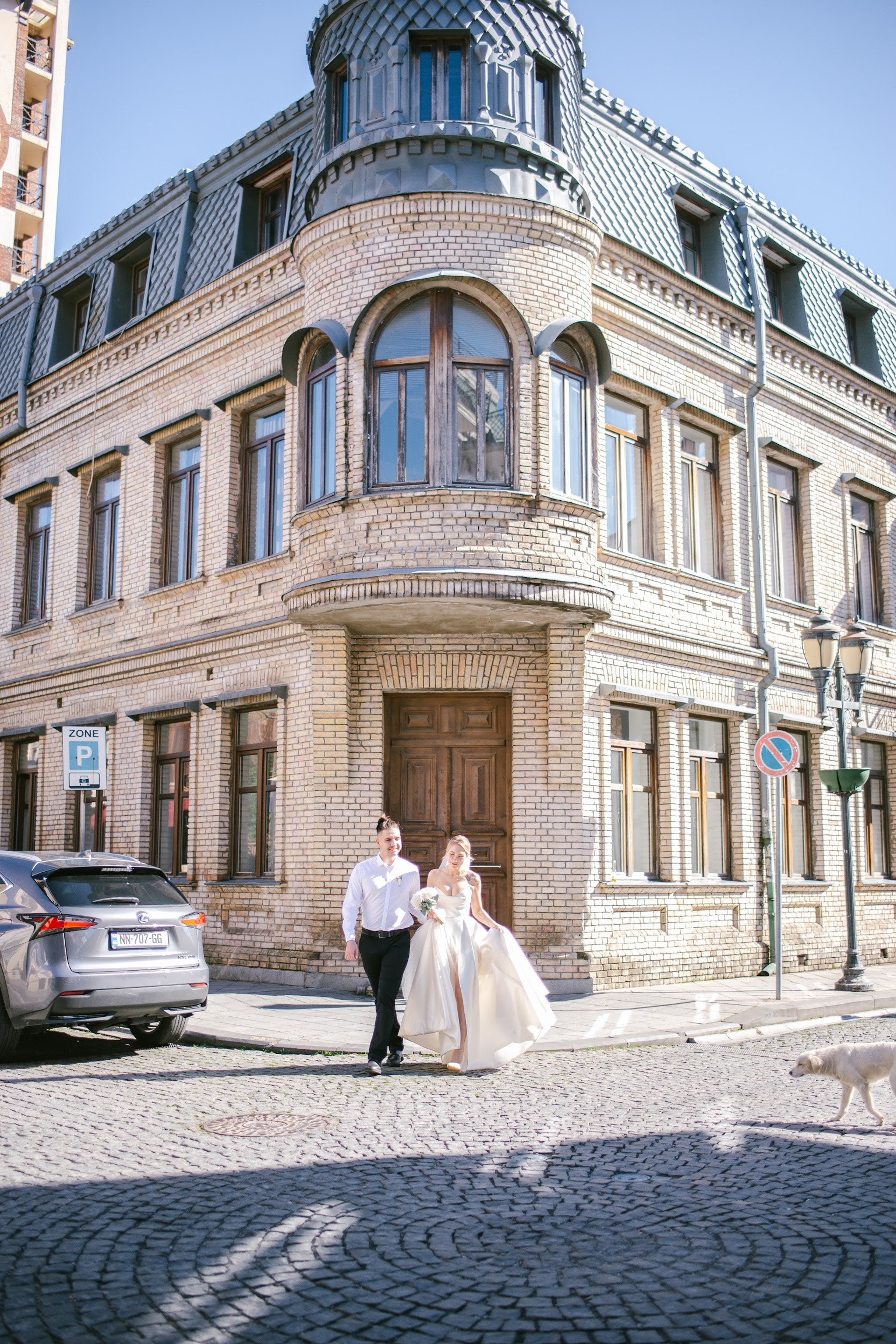 Wedding in Batumi for foreigners — Papers in 9 hours, Ceremony and Photographer. Арт Ивент Студио — Самое рейтинговое свадебное агентство в Грузии