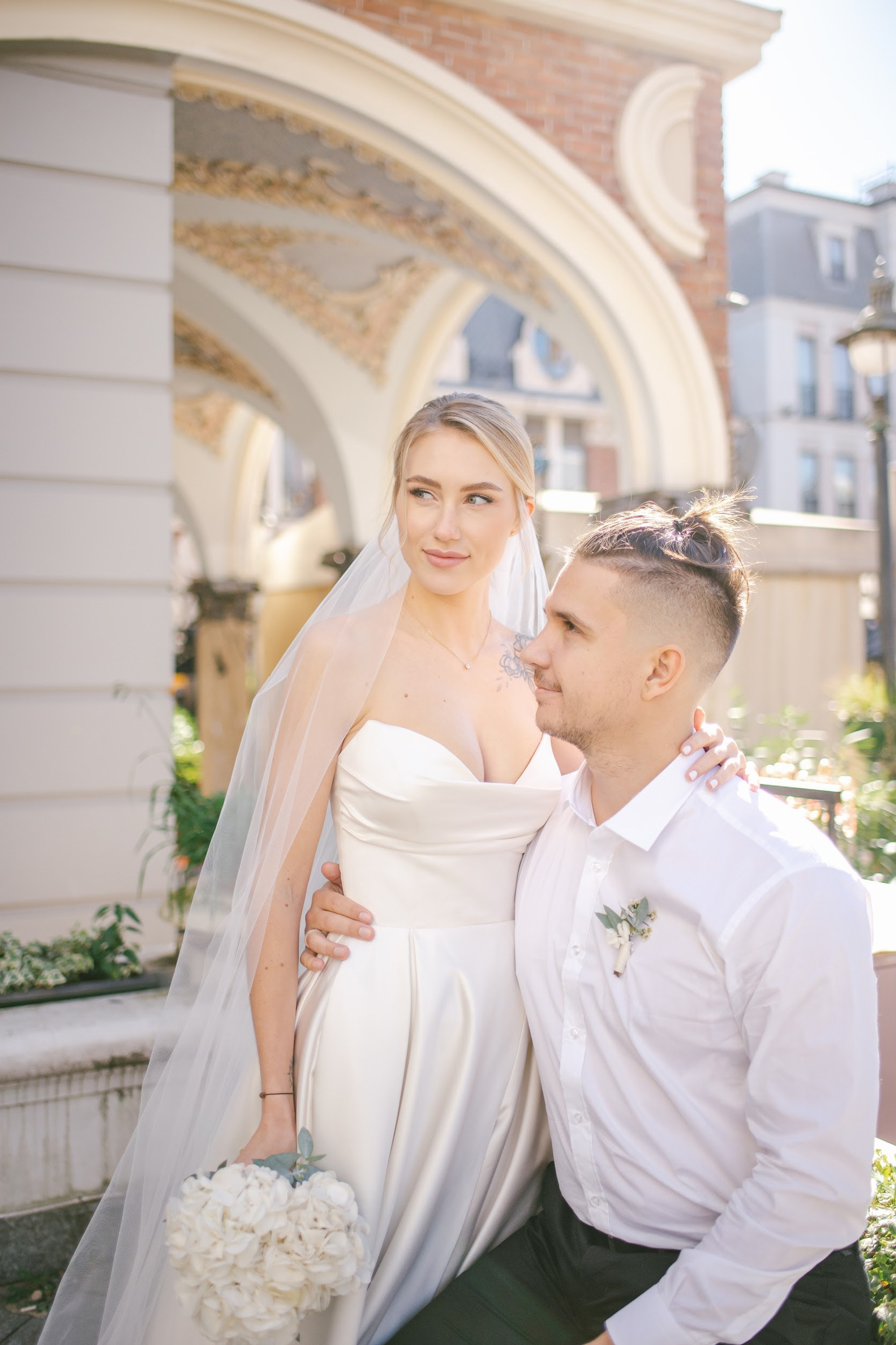 Wedding in Batumi for foreigners — Papers in 9 hours, Ceremony and Photographer. Арт Ивент Студио — Самое рейтинговое свадебное агентство в Грузии