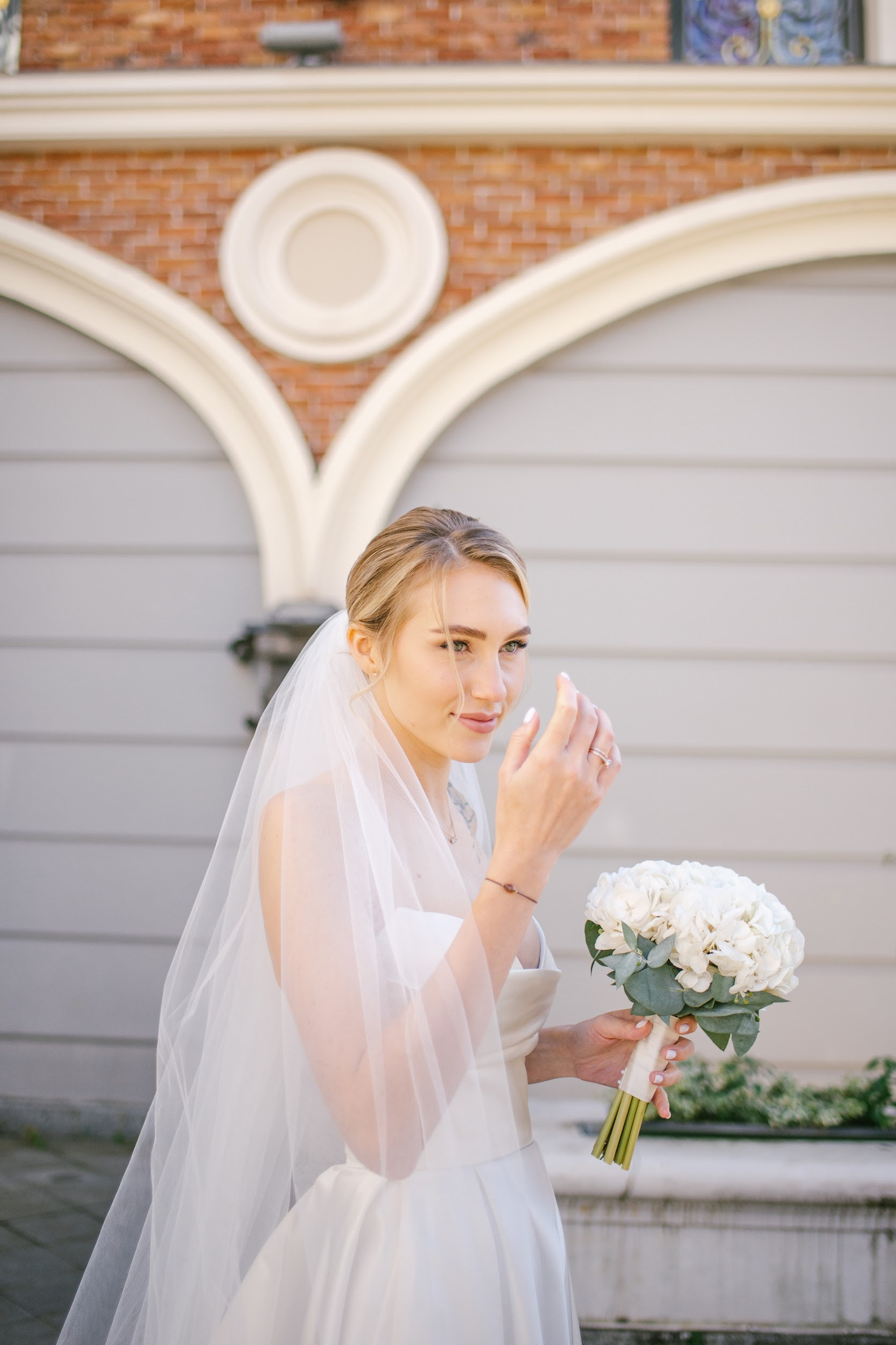 Wedding in Batumi for foreigners — Papers in 9 hours, Ceremony and Photographer. Арт Ивент Студио — Самое рейтинговое свадебное агентство в Грузии