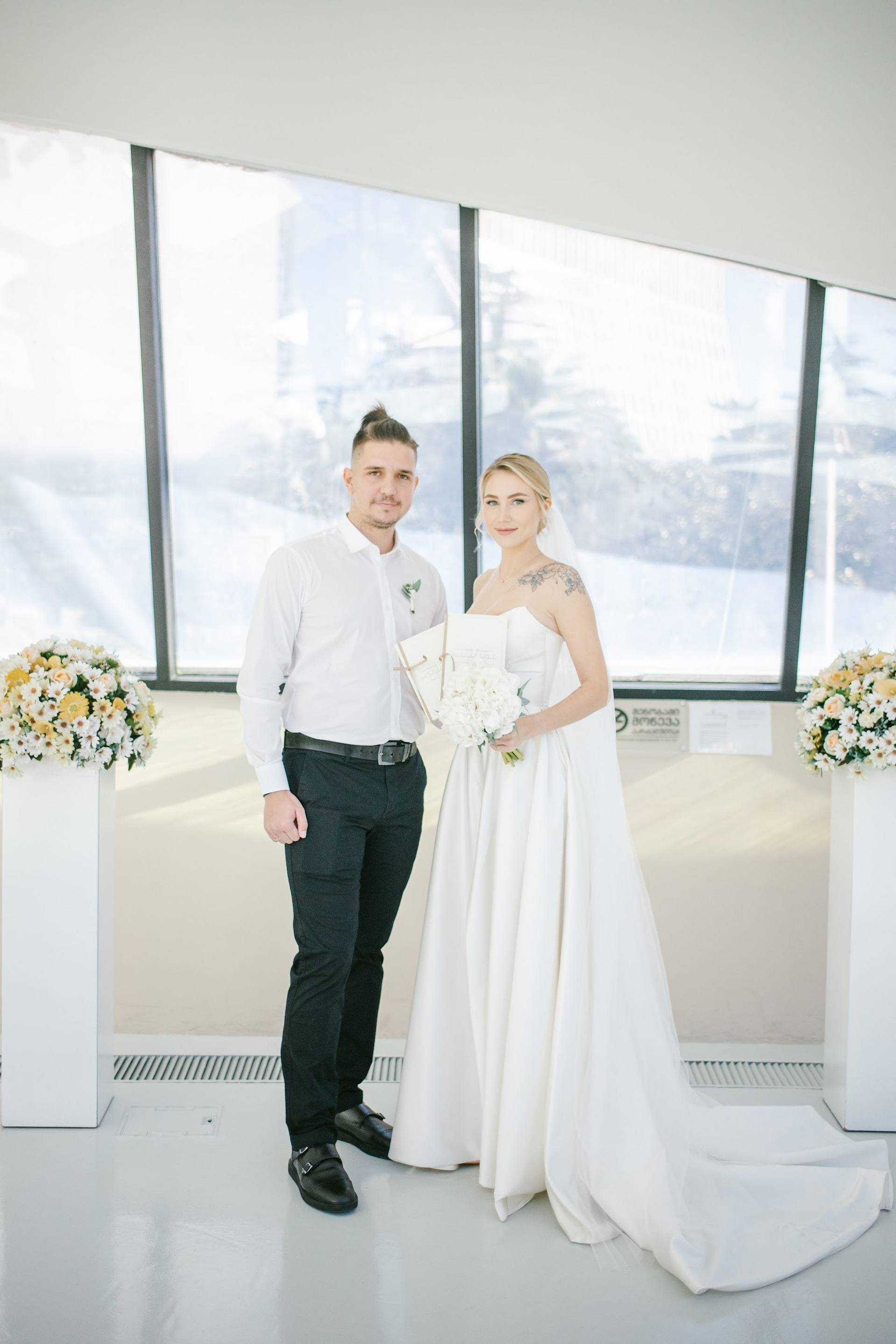 Wedding in Batumi for foreigners — Papers in 9 hours, Ceremony and Photographer. Арт Ивент Студио — Самое рейтинговое свадебное агентство в Грузии