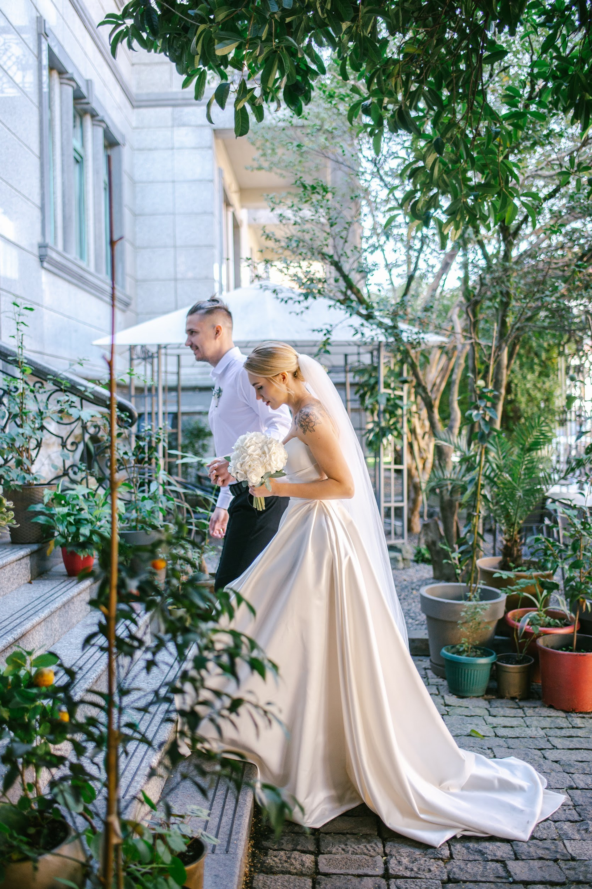 Wedding in Batumi for foreigners — Papers in 9 hours, Ceremony and Photographer. Арт Ивент Студио — Самое рейтинговое свадебное агентство в Грузии