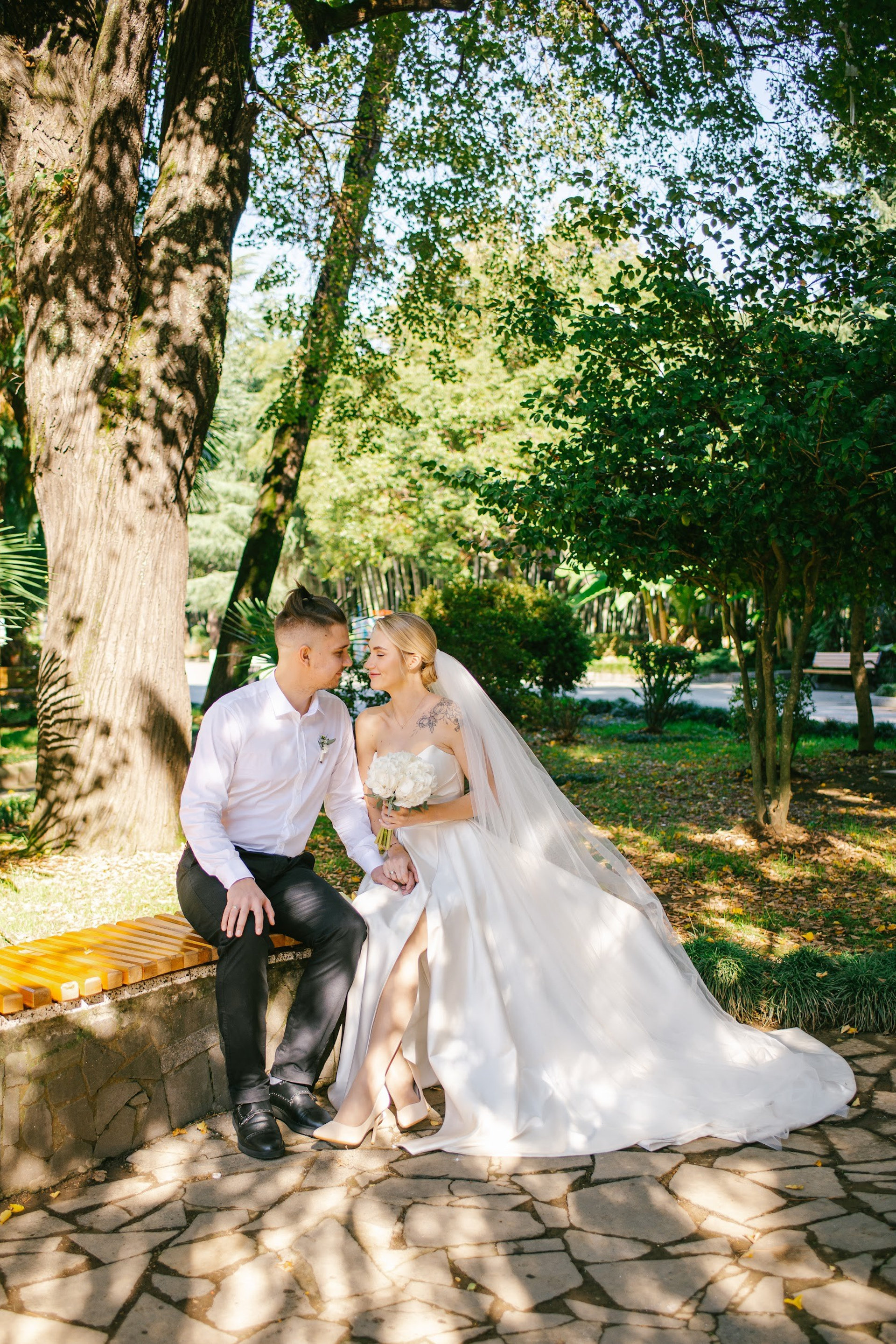 Wedding in Batumi for foreigners — Papers in 9 hours, Ceremony and Photographer. Арт Ивент Студио — Самое рейтинговое свадебное агентство в Грузии