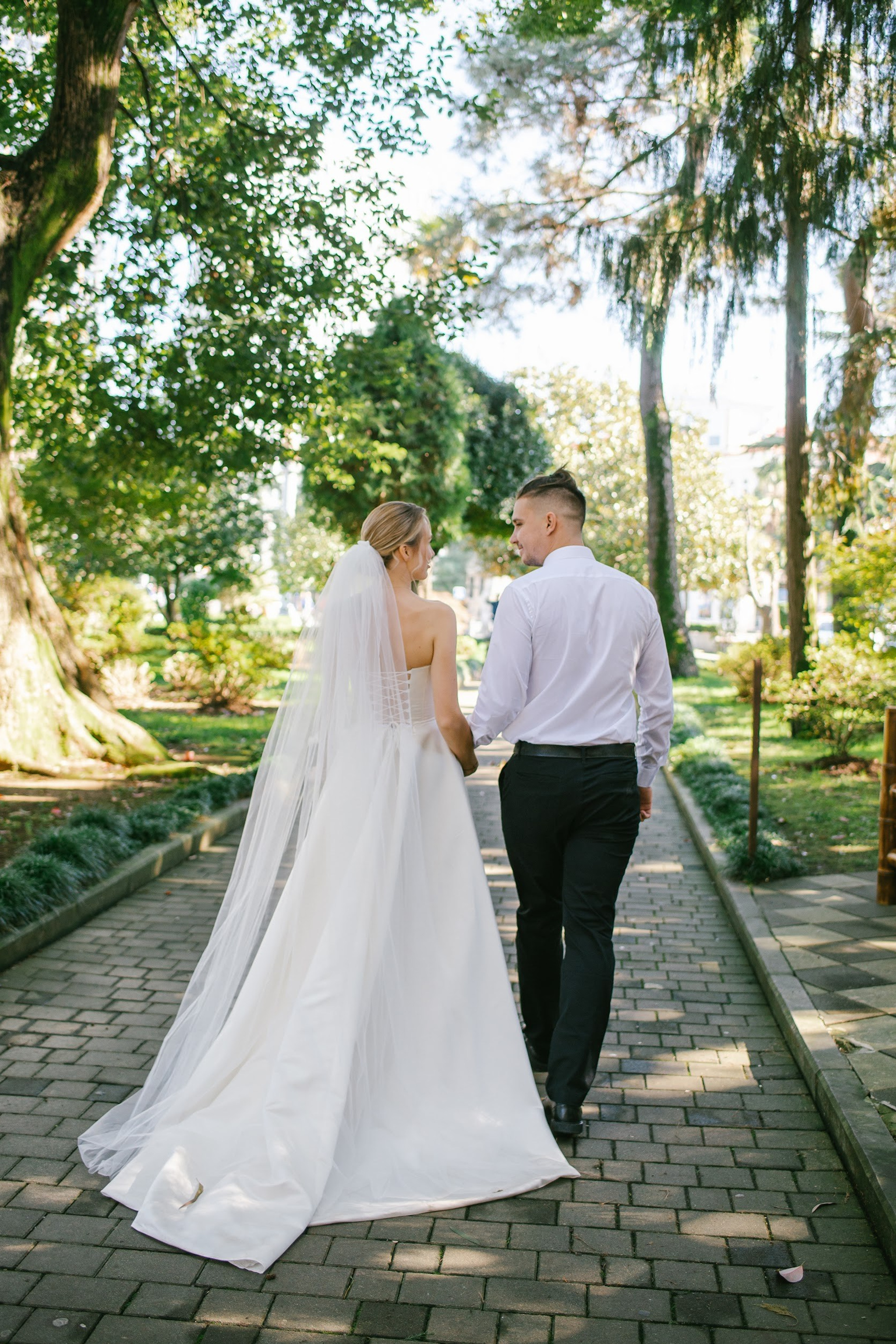 Wedding in Batumi for foreigners — Papers in 9 hours, Ceremony and Photographer. Арт Ивент Студио — Самое рейтинговое свадебное агентство в Грузии
