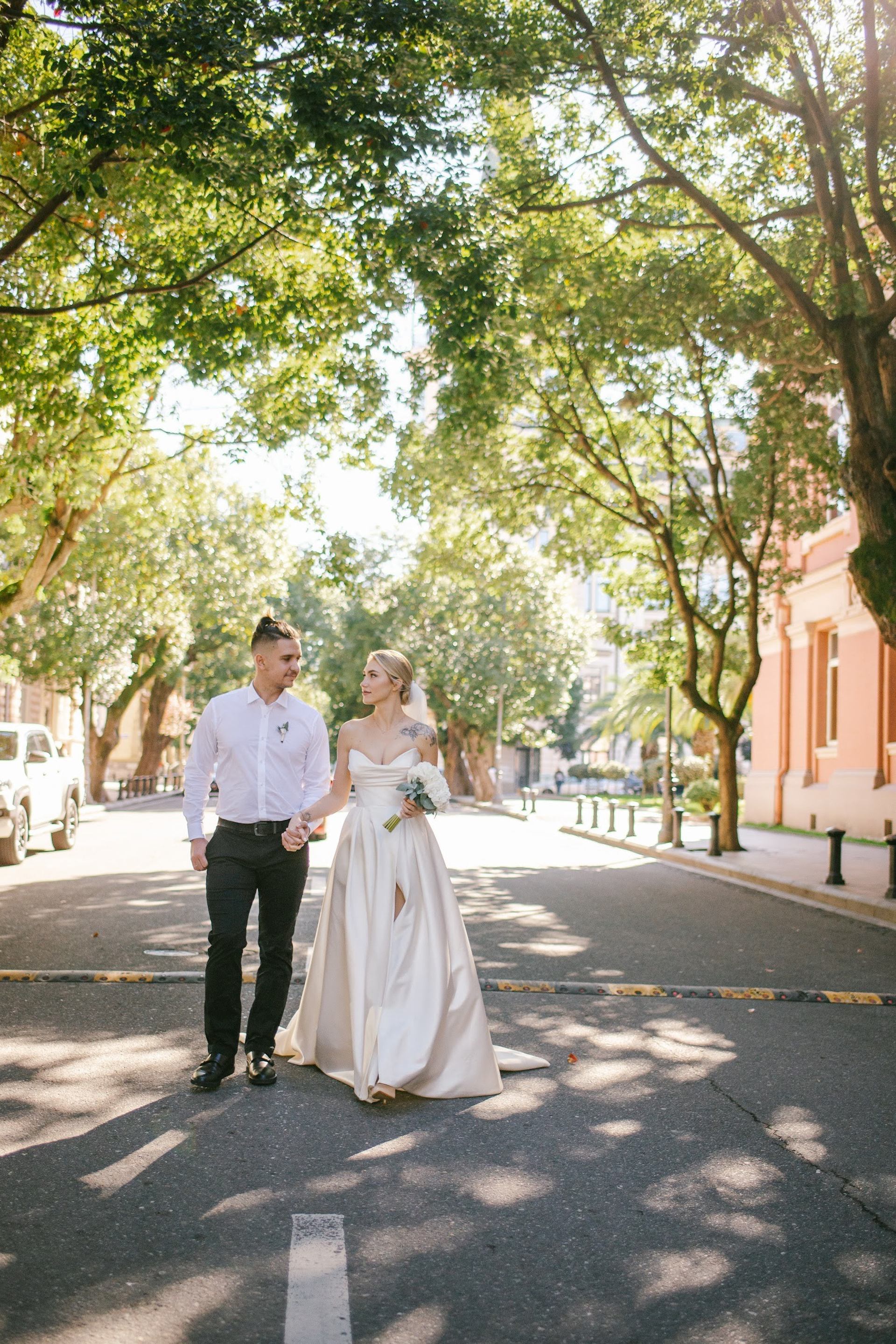 Wedding in Batumi for foreigners — Papers in 9 hours, Ceremony and Photographer. Арт Ивент Студио — Самое рейтинговое свадебное агентство в Грузии