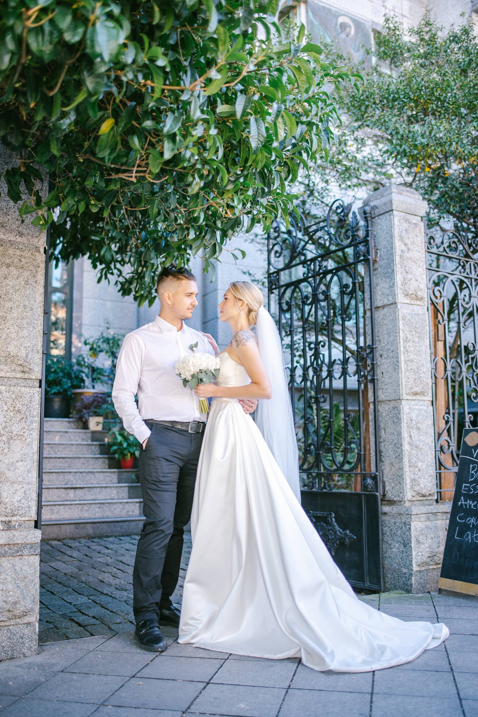 Wedding in Batumi for foreigners — Papers in 9 hours, Ceremony and Photographer. Арт Ивент Студио — Самое рейтинговое свадебное агентство в Грузии