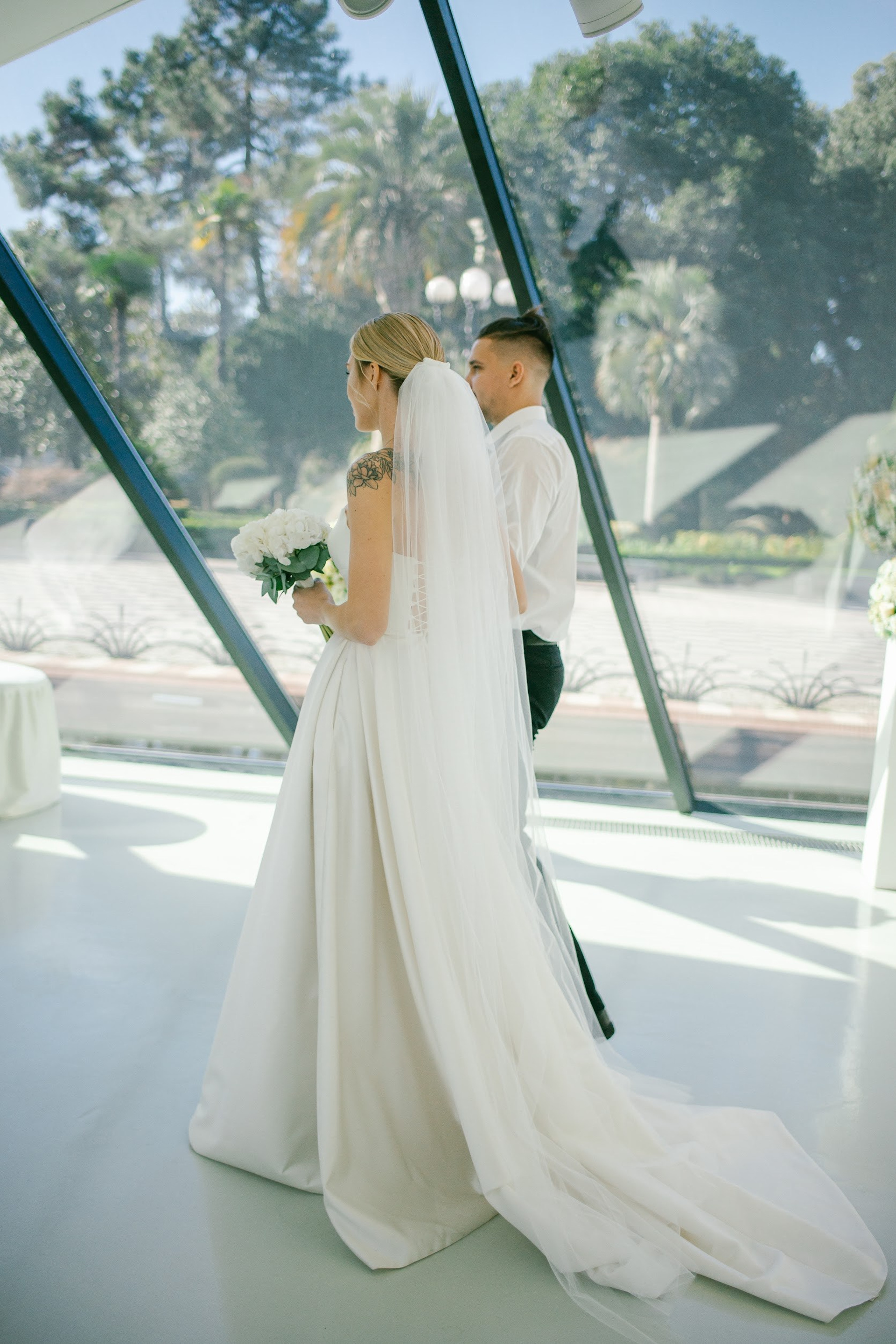 Wedding in Batumi for foreigners — Papers in 9 hours, Ceremony and Photographer. Арт Ивент Студио — Самое рейтинговое свадебное агентство в Грузии