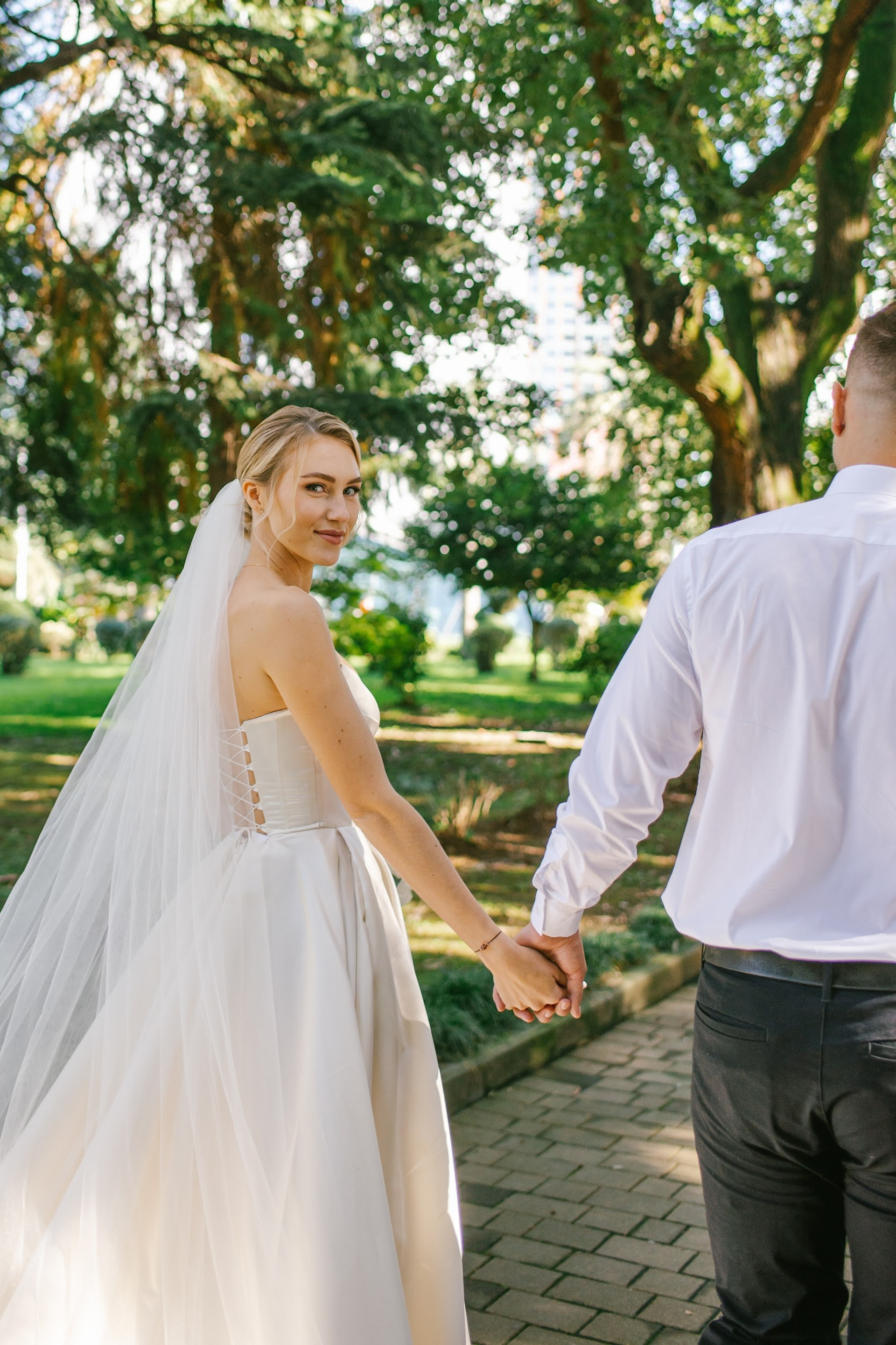 Wedding in Batumi for foreigners — Papers in 9 hours, Ceremony and Photographer. Арт Ивент Студио — Самое рейтинговое свадебное агентство в Грузии