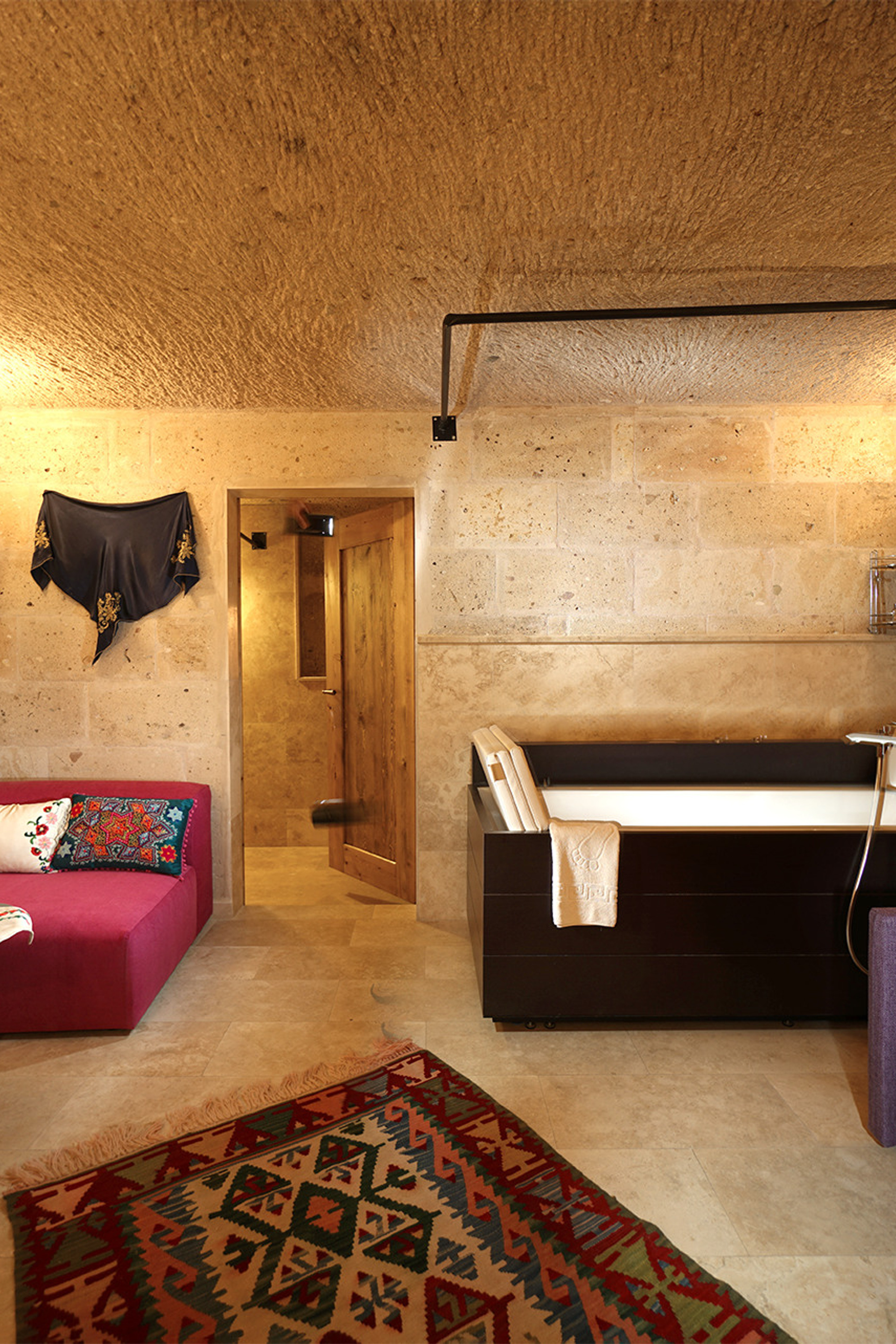 Pigeon Hotel. Владислав Ковальськи Фотограф