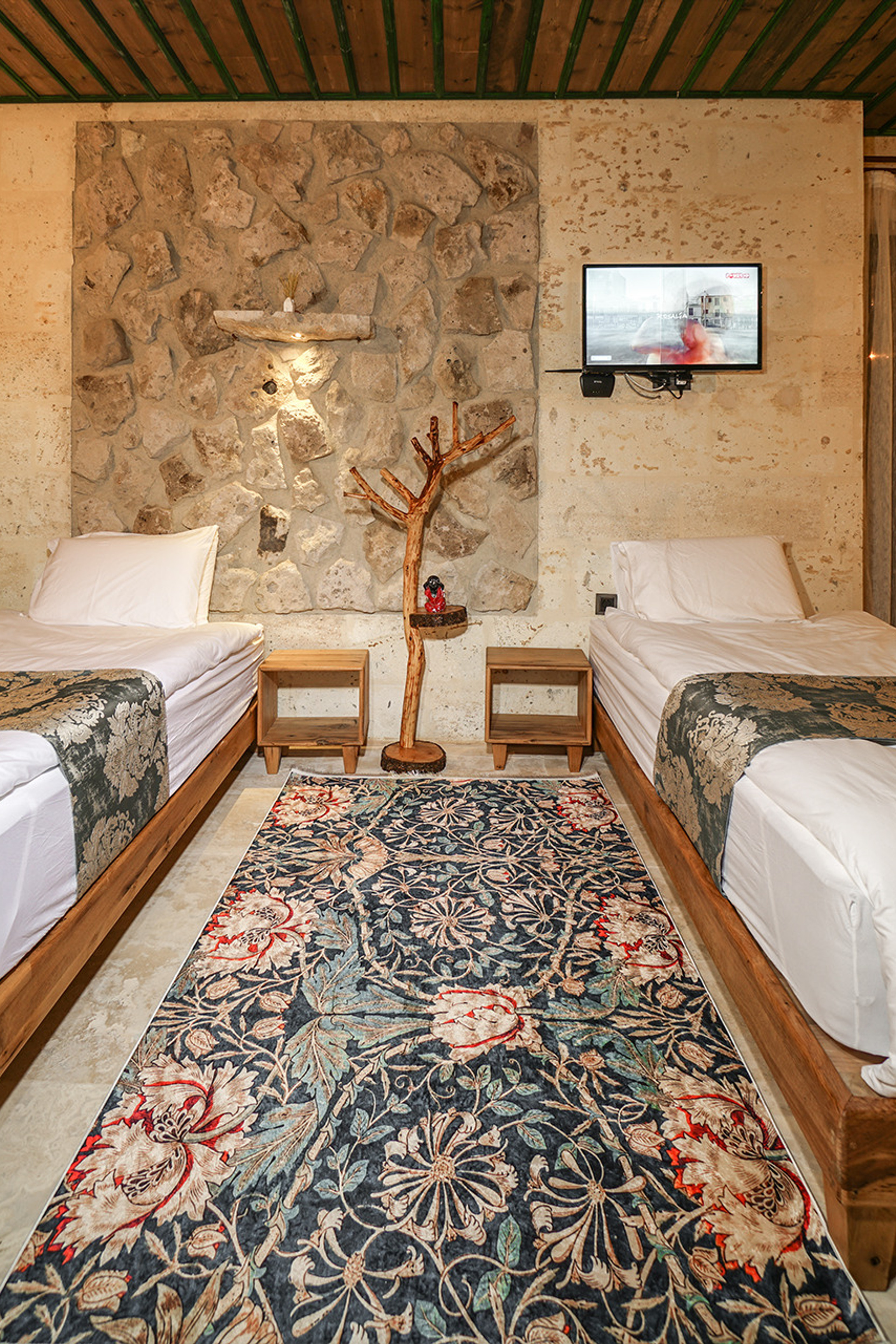 Serene Hotel. Владислав Ковальськи Фотограф