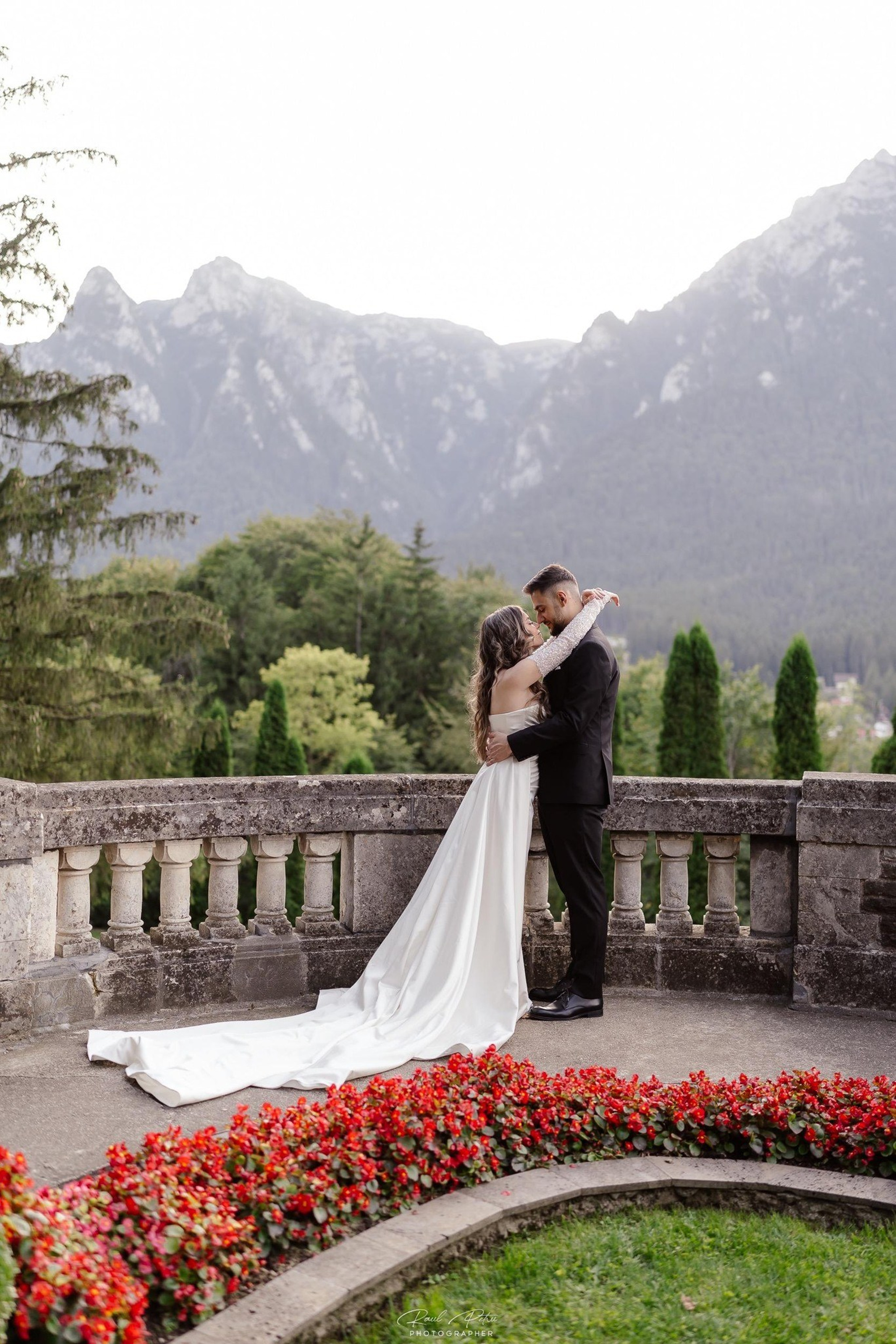 Wedding Photographer Reviews | Client Experience. Raul Petru Photographer