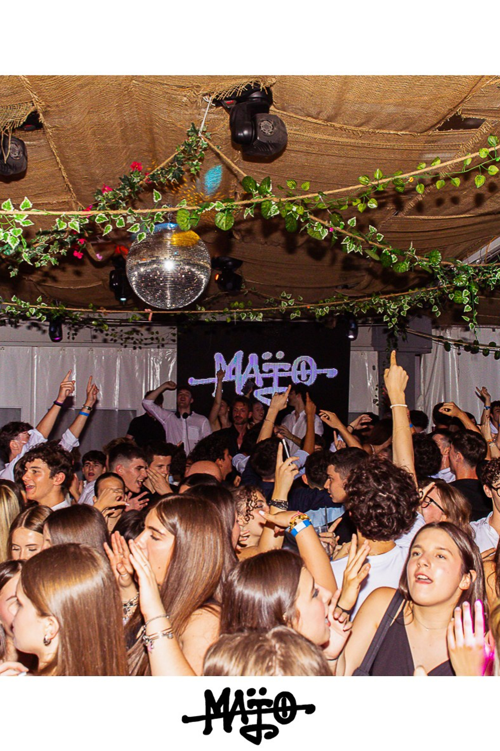 DANCEFLOORS. Main