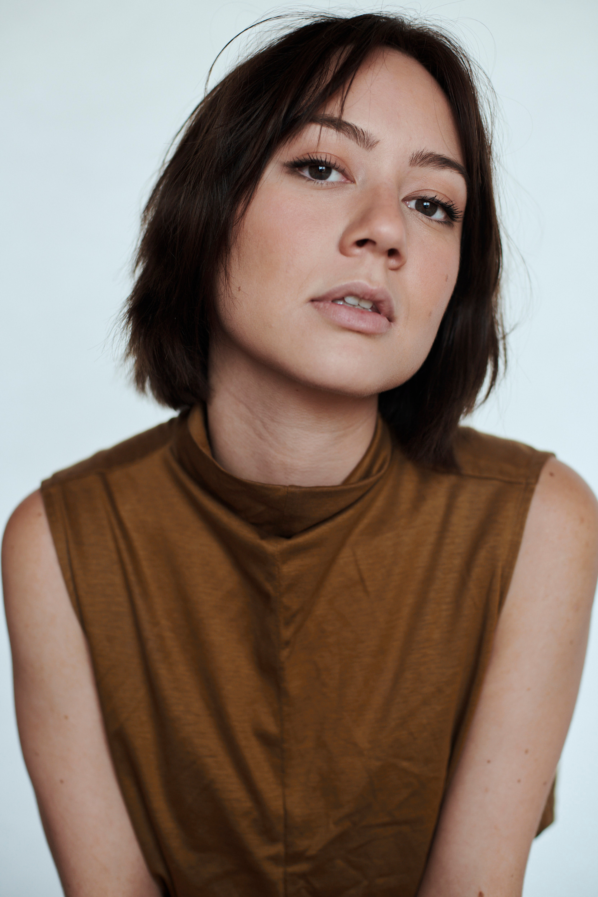 Alomai, Actors headshots