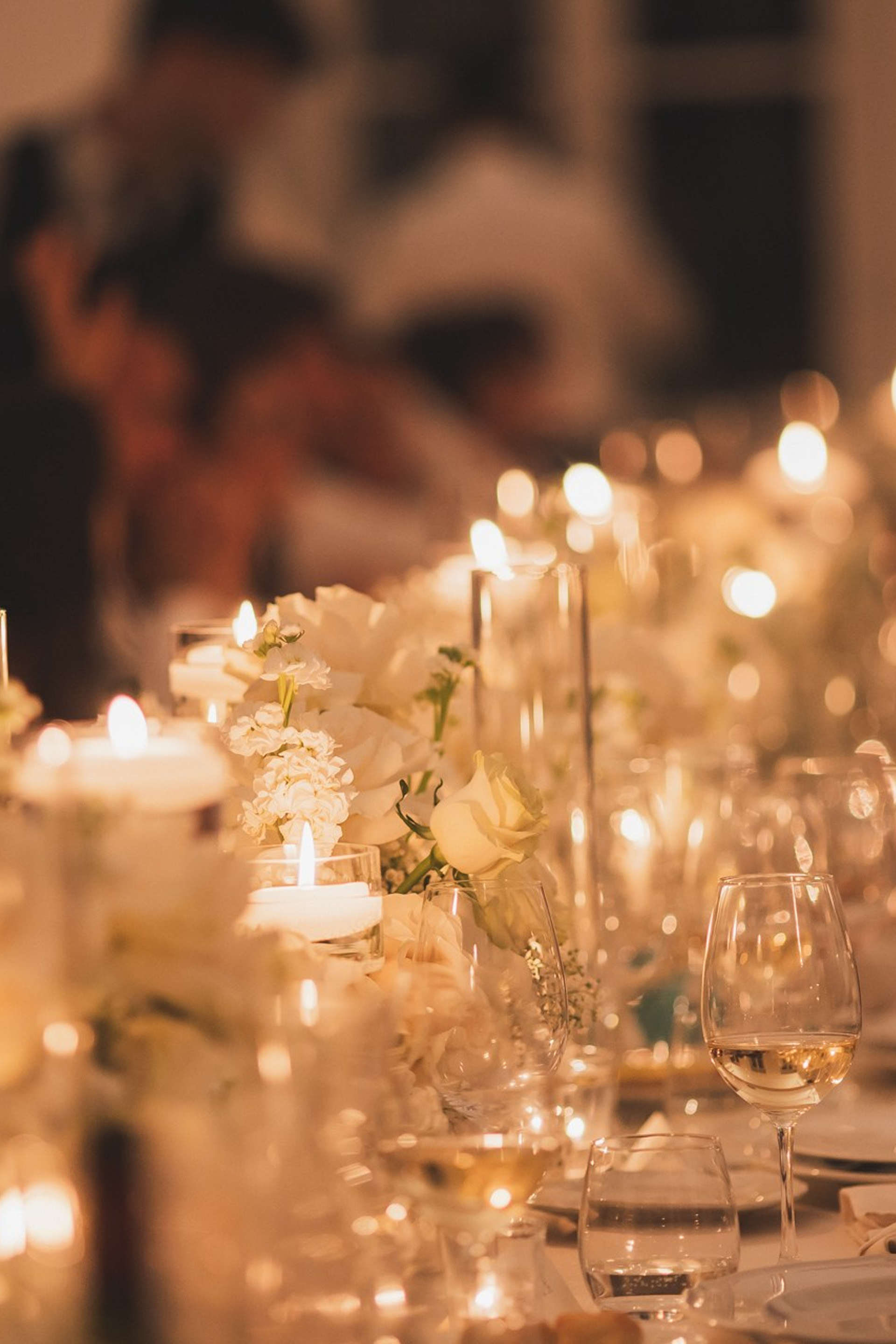 Matrimonio Bohémien Palazzo Storico Milano | Emme Studios. Fotografa di matrimonio a Milano e in Lombardia. Racconto matrimoni con uno stile naturale, elegante e senza pose forzate