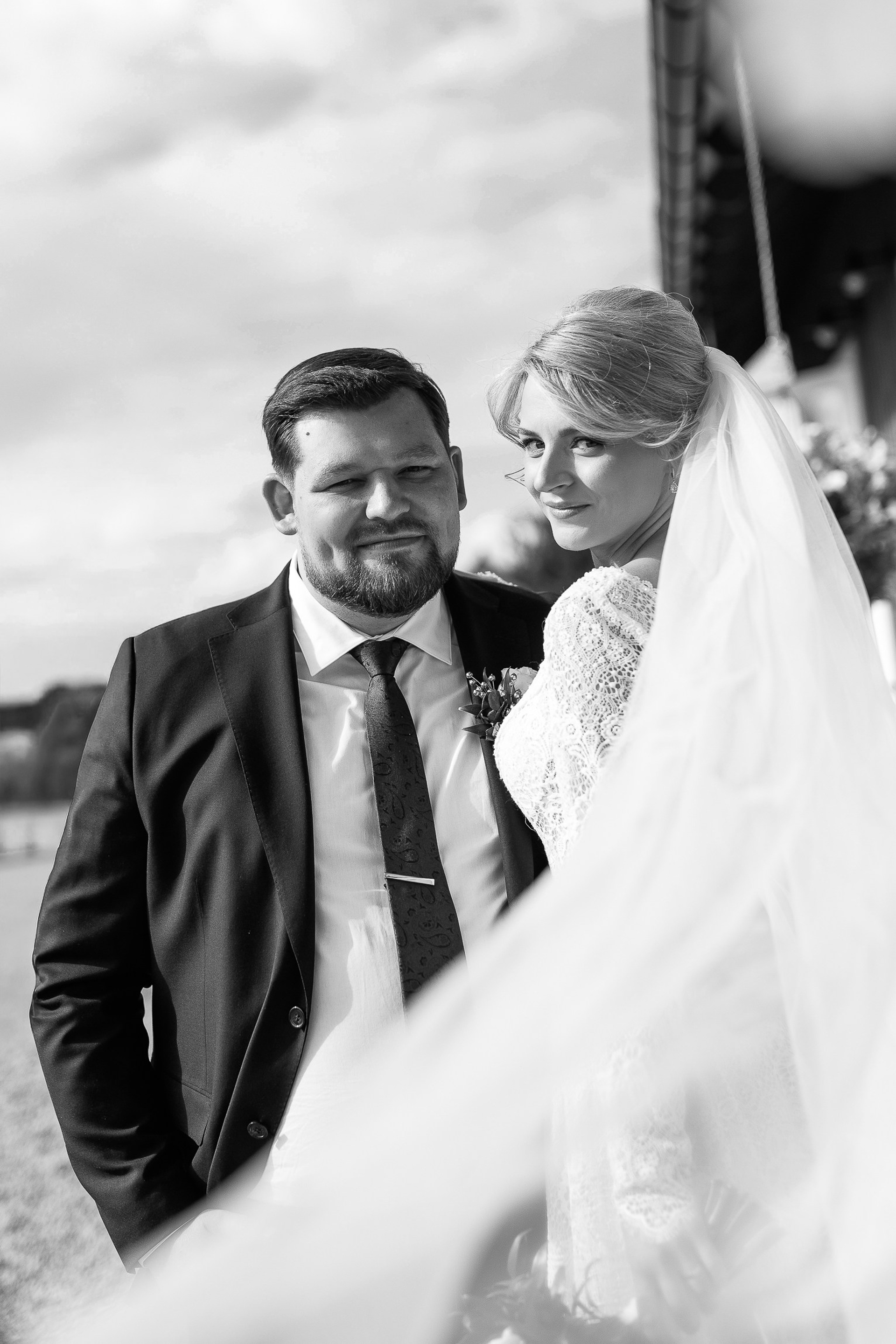 ELĪNA & SANDIS