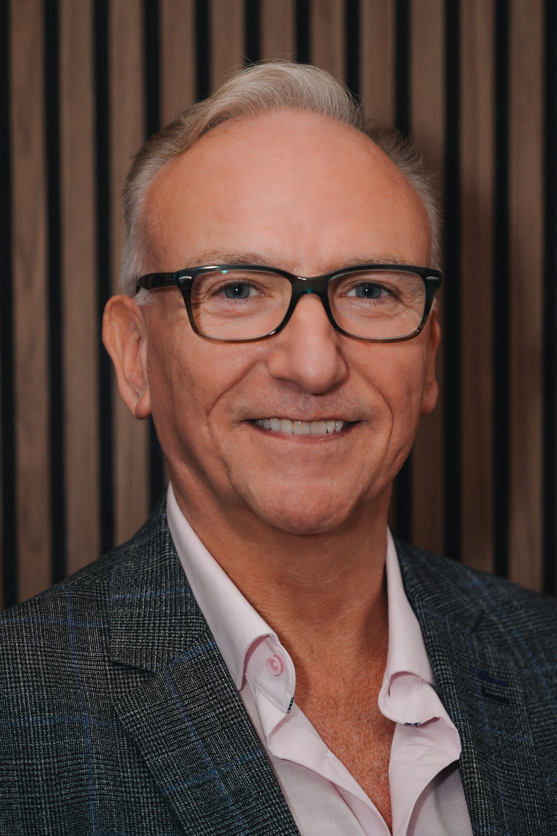 Theo Lawrence. Irina Zoteeva — Portrait, Brand & Family Photographer in Solihull