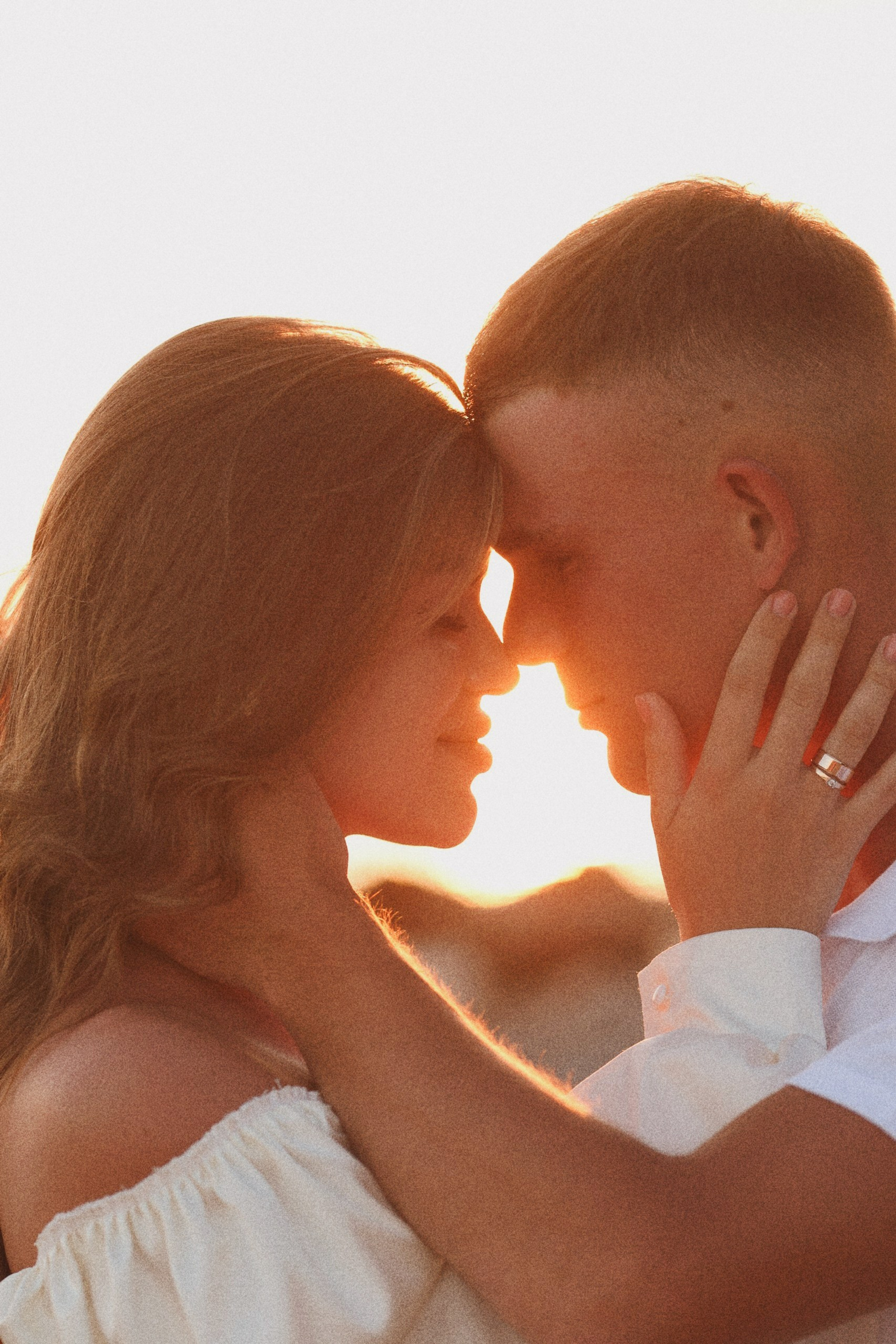 Love story на&nbsp;пляже клеопатры на&nbsp;закате. Аланья