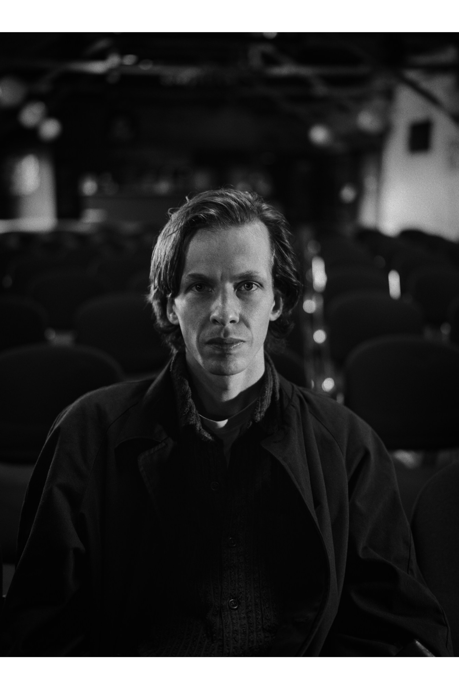 MAX. Igor Mokhovyk — Portrait Photographer in Germany (Berlin and Worldwide