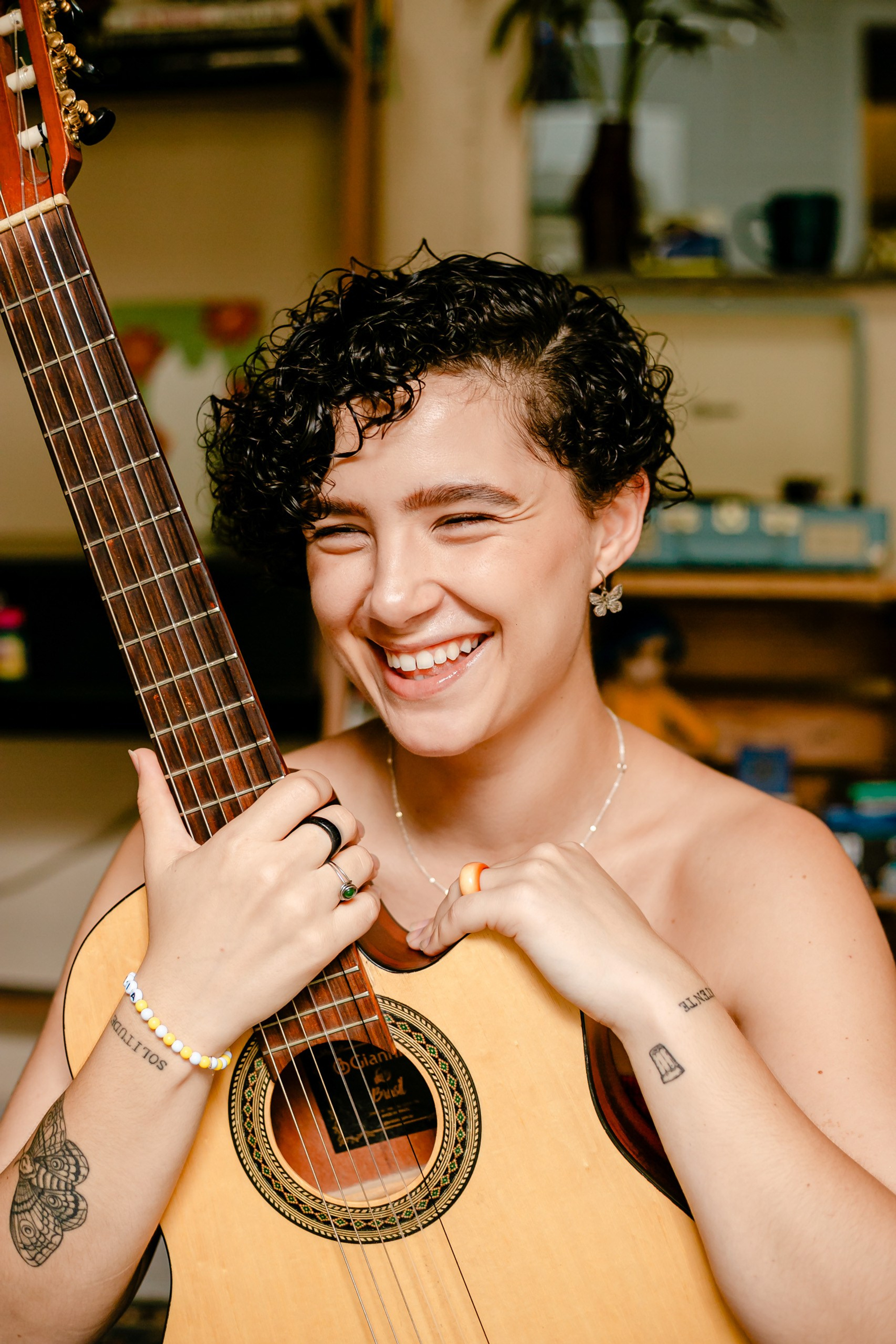 Festa de aniversário em uma vinícola no pôr do sol — Ivana Oleskovicz