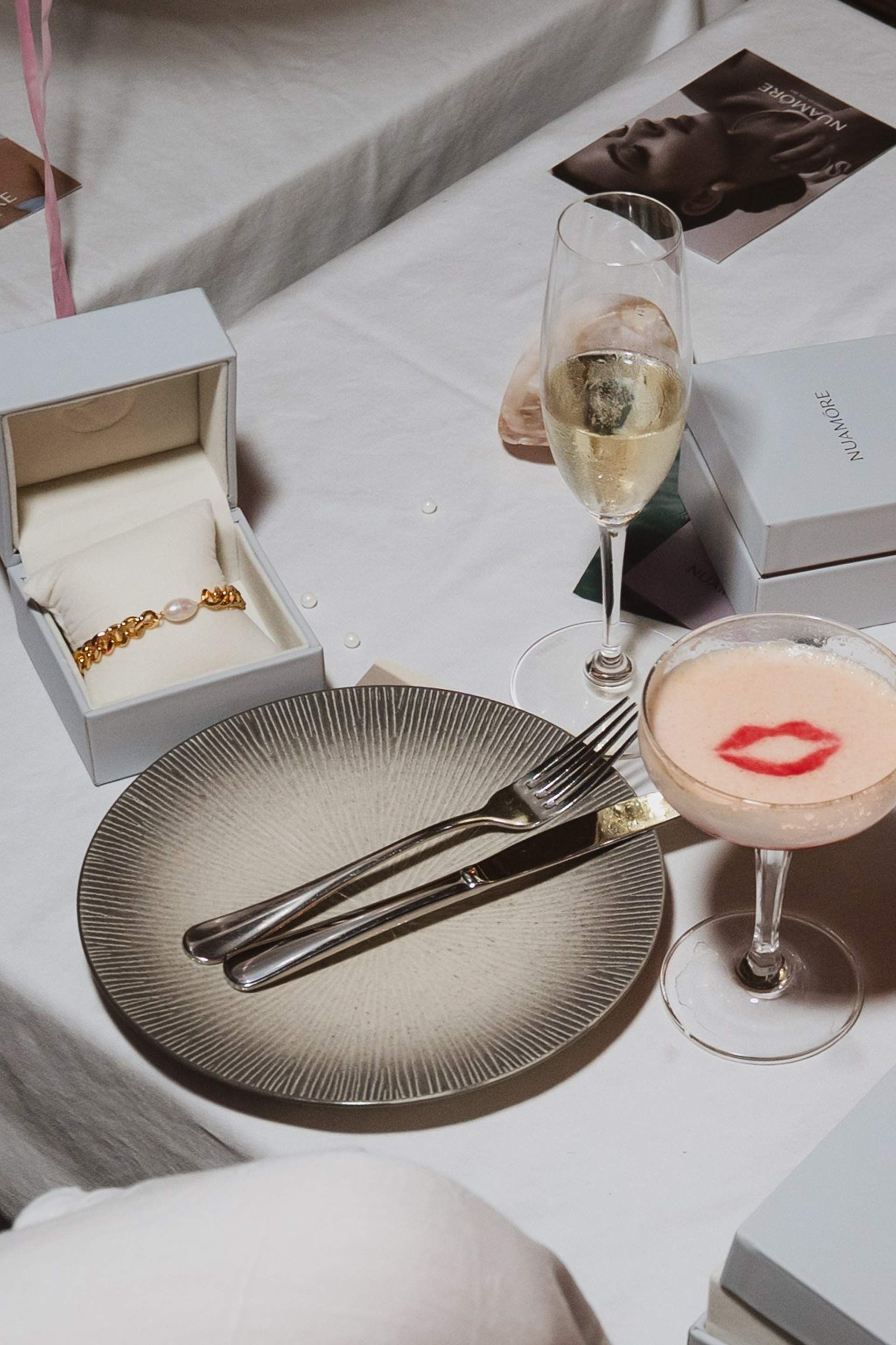 Nuamore, a jewelry and accessories brand activation event. Коммьюнити фотограф, Москва, Сергей Зворыгин