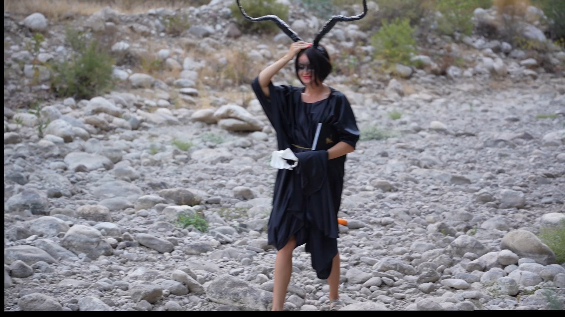 BACKSTAGE. UNRATED PHOTO